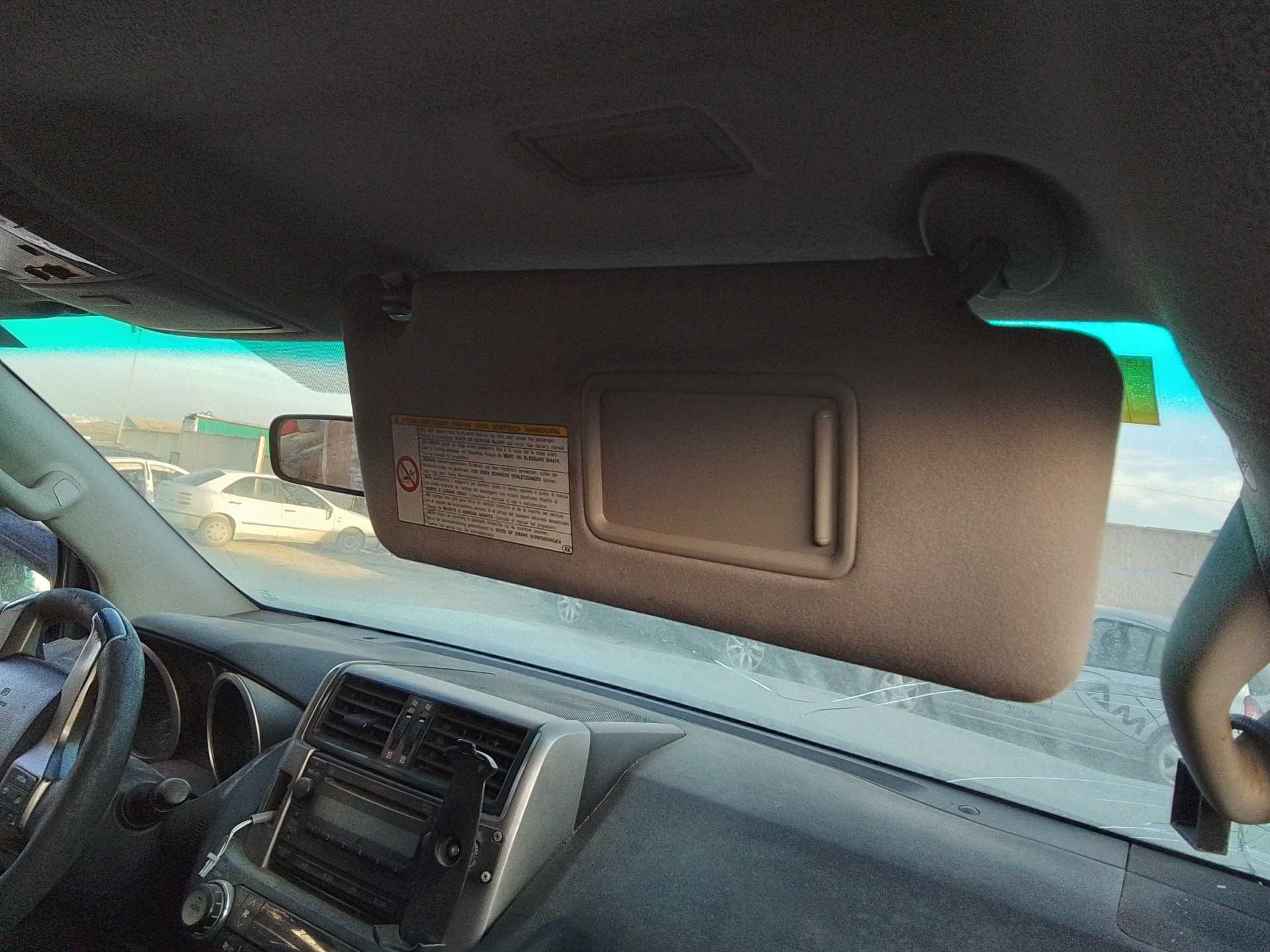 Recambio de parasol derecho para toyota land cruiser (j15) basis referencia OEM IAM   