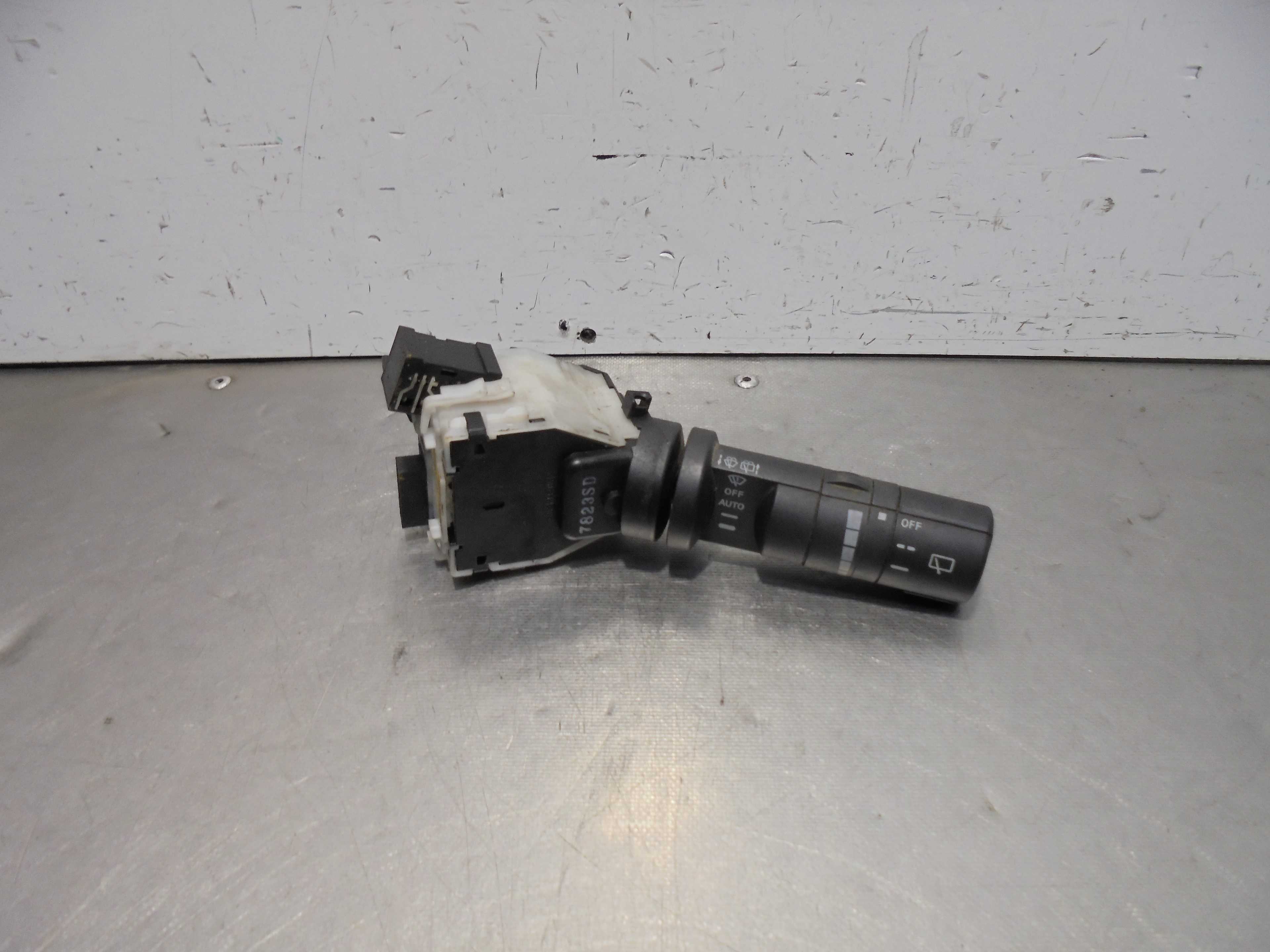 Recambio de mando limpia para nissan qashqai (j10) acenta referencia OEM IAM 7823SD  