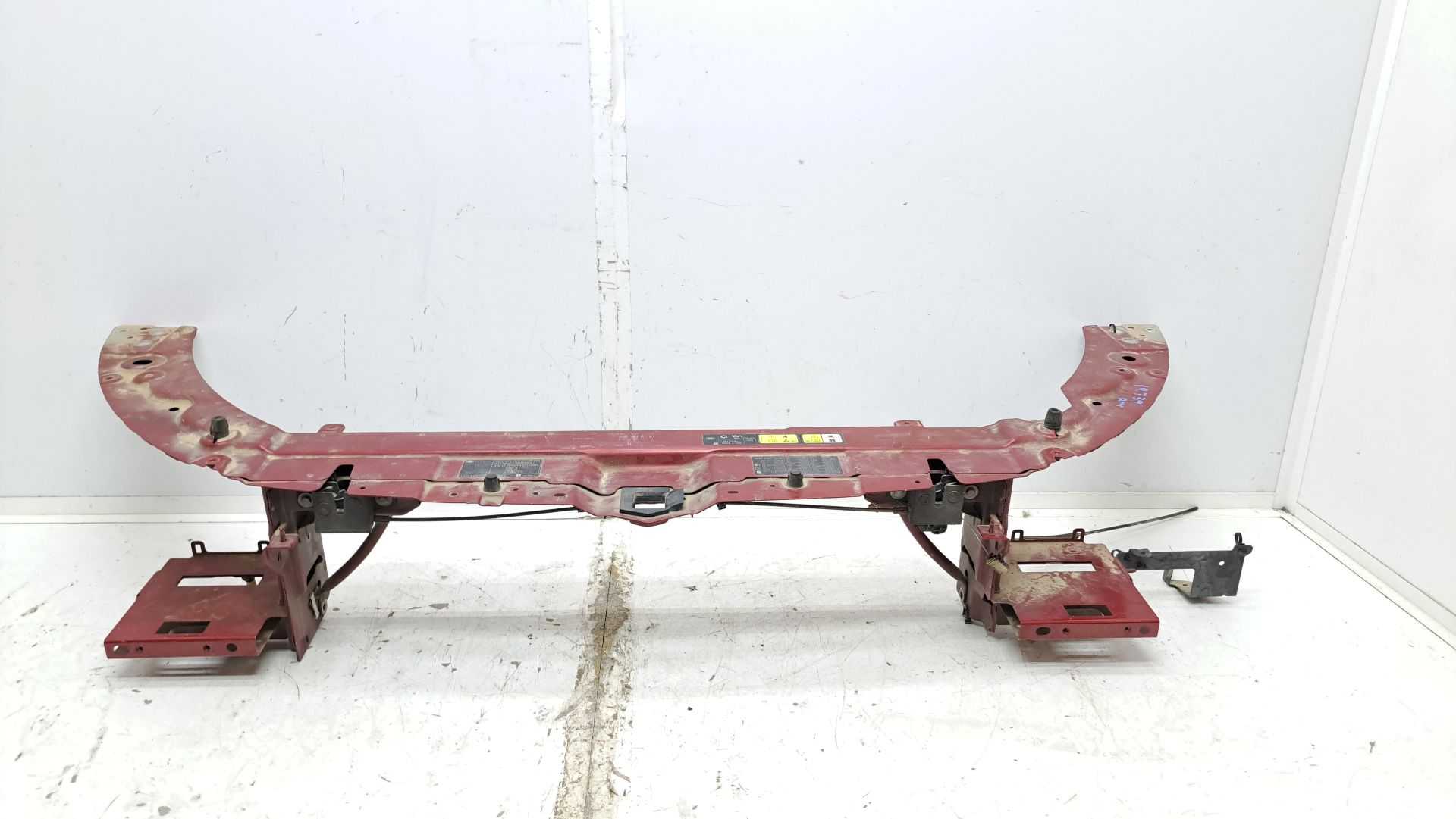 Recambio de panel frontal para land rover range rover evoque (l551) 2.0 d150 mhev 4x4 referencia OEM IAM bj3200208  