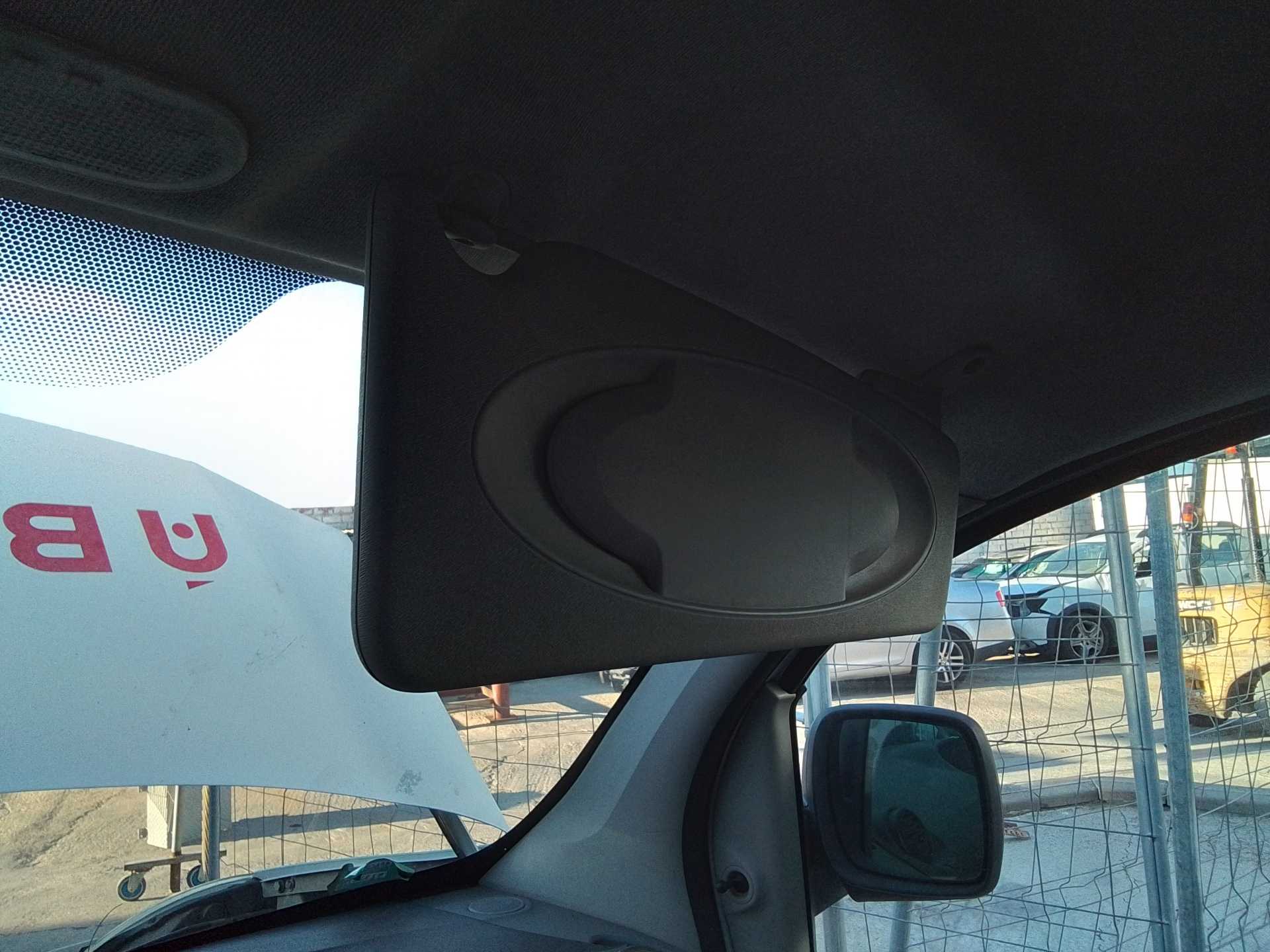 Recambio de parasol derecho para renault kangoo 1.5 dci diesel referencia OEM IAM   