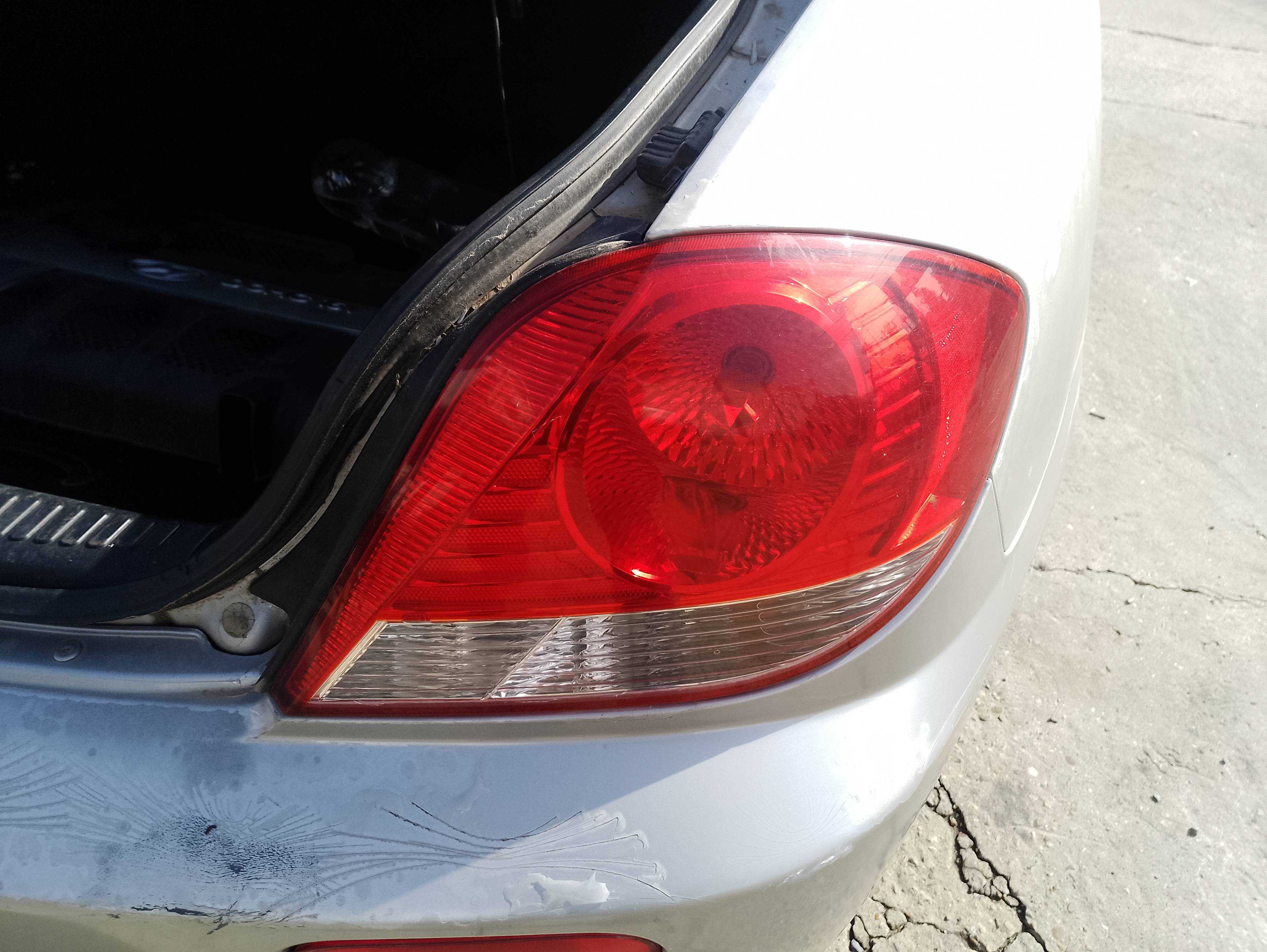 Recambio de piloto trasero derecho para hyundai coupe (gk) 2.0 fx full referencia OEM IAM   