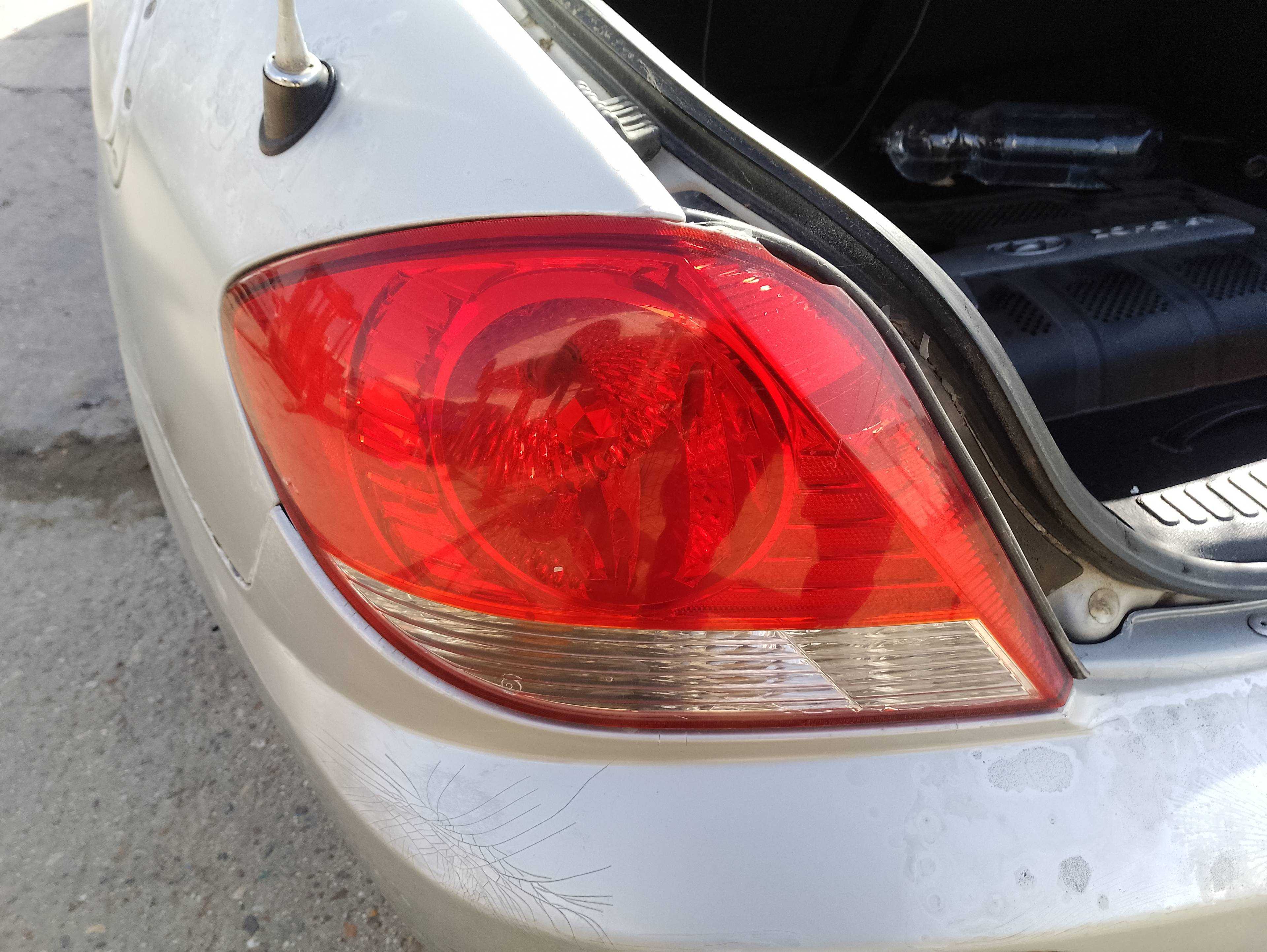 Recambio de piloto trasero izquierdo para hyundai coupe (gk) 2.0 fx full referencia OEM IAM   