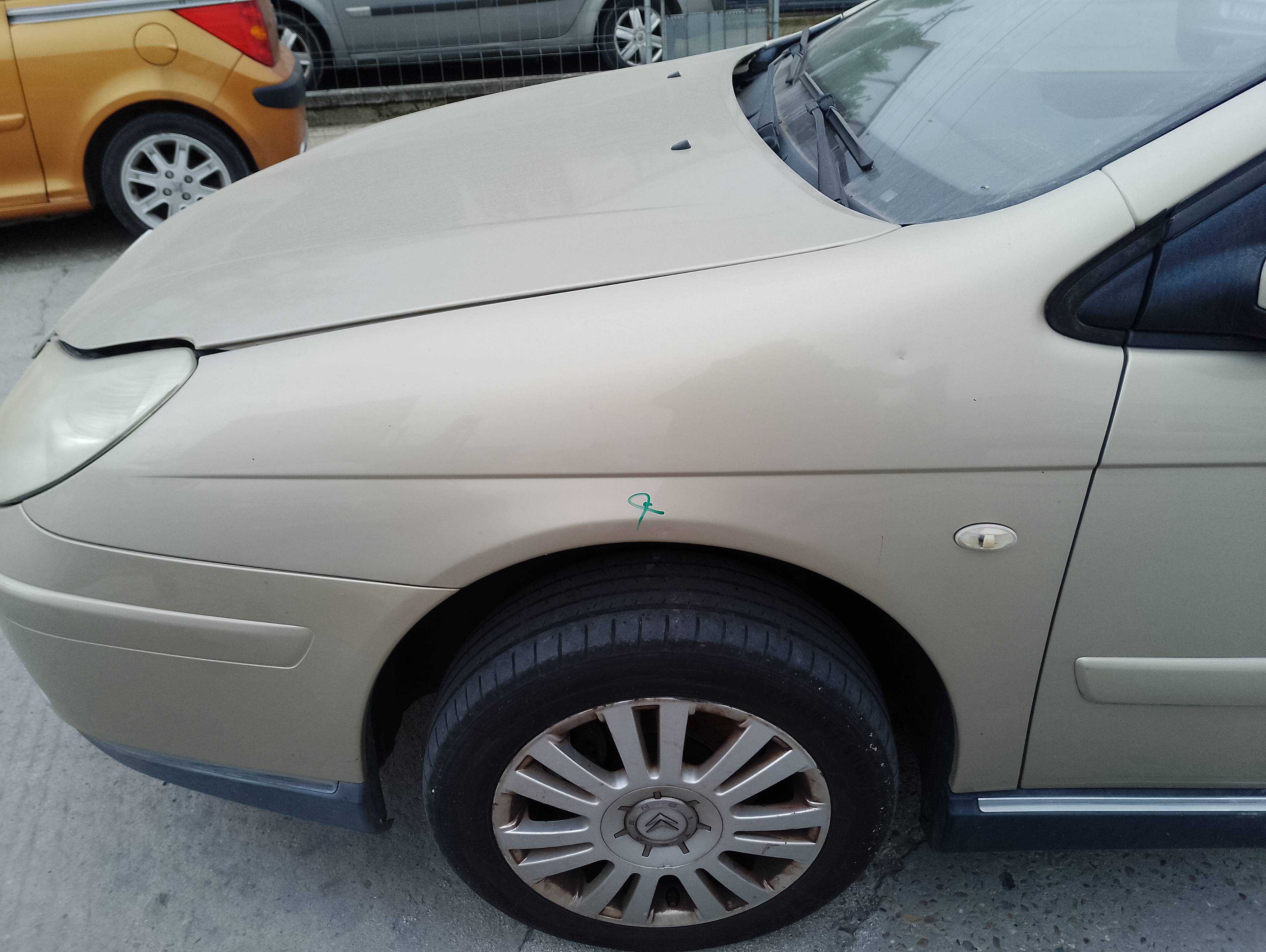 Recambio de aleta delantera izquierda para citroën c5 berlina attraction referencia OEM IAM   