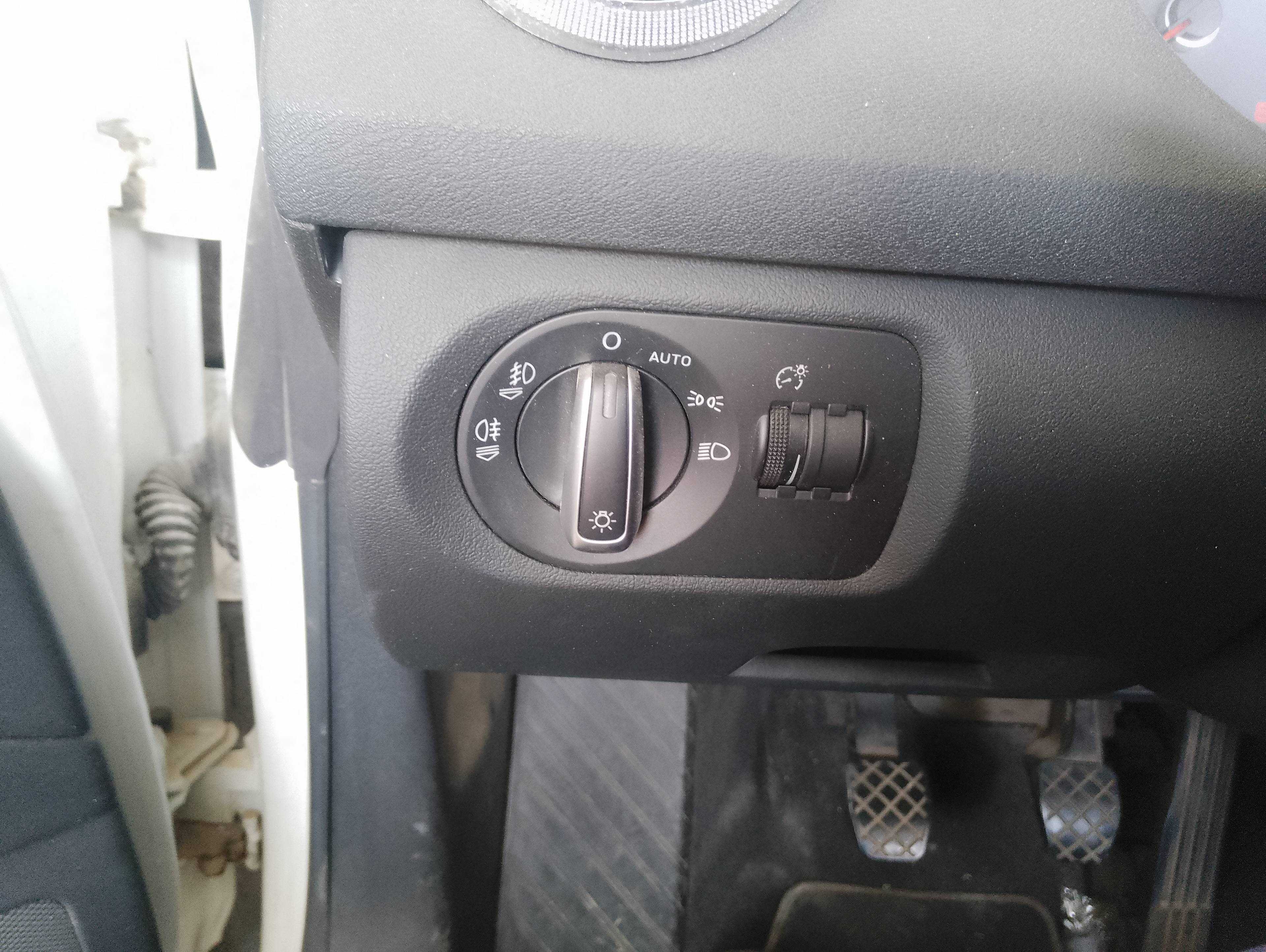 Recambio de mando luces para audi a3 cabriolet (8p) ambition referencia OEM IAM   