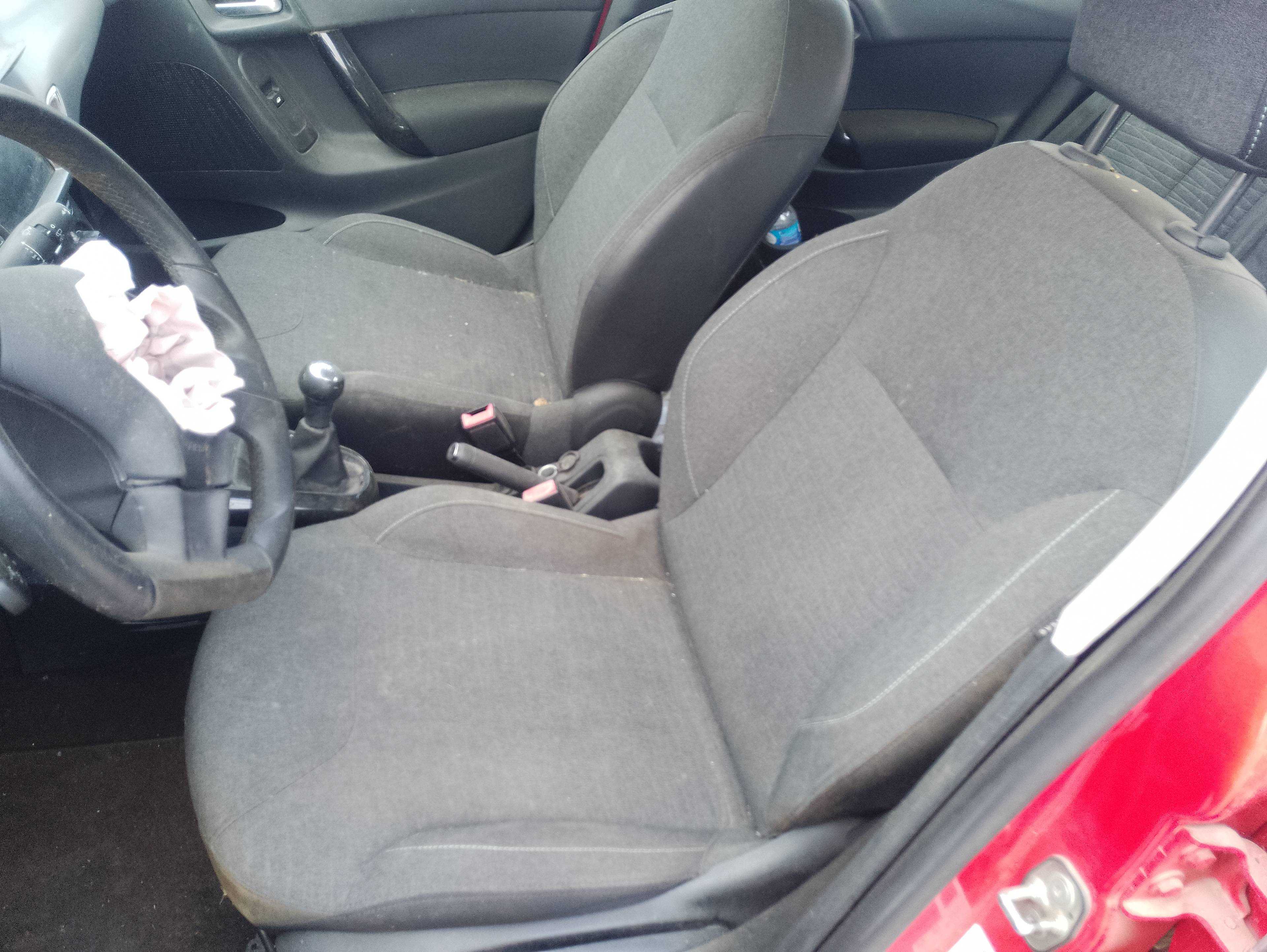 Recambio de asiento delantero izquierdo para citroën c3 live edition referencia OEM IAM   