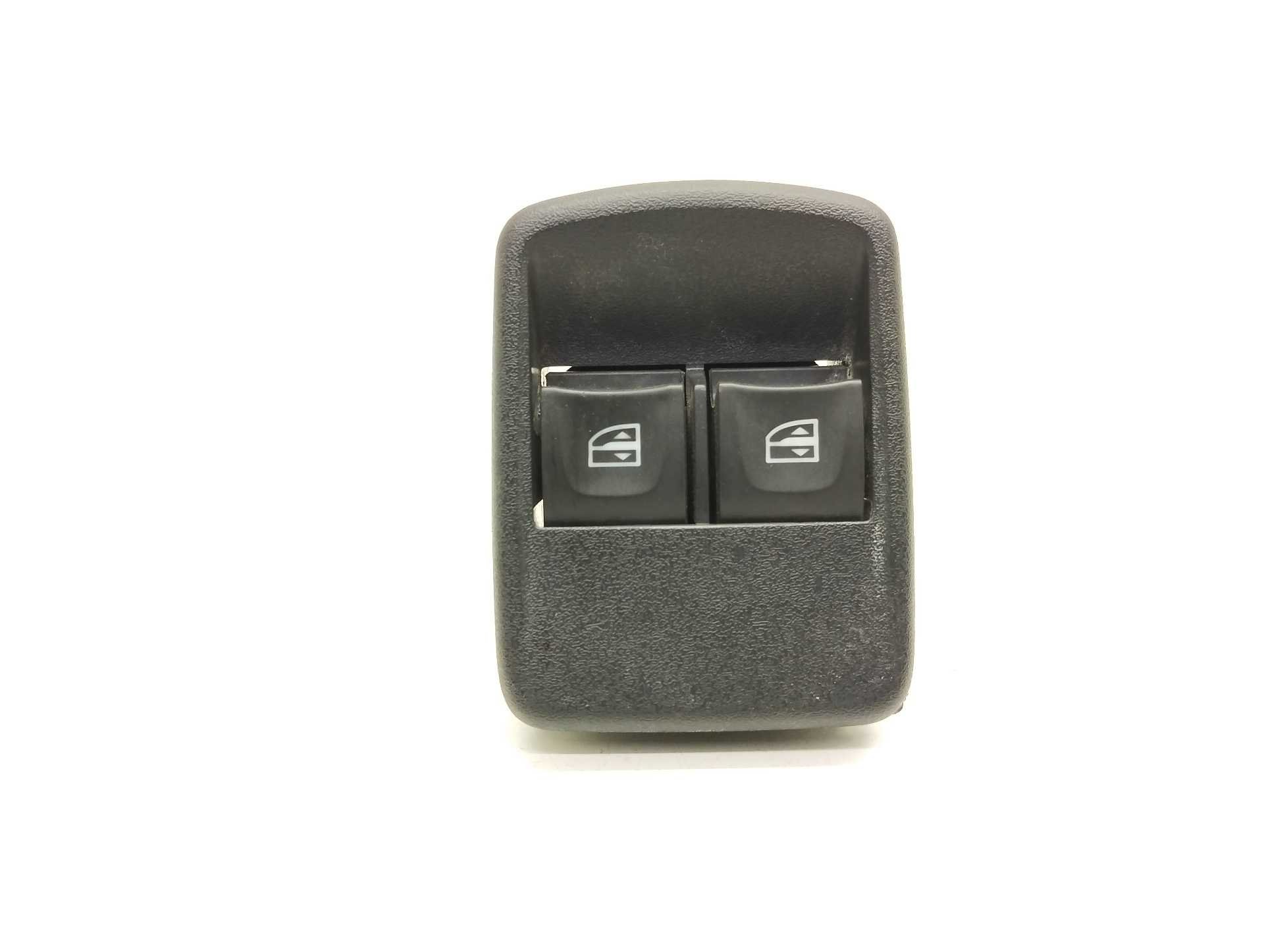 Recambio de mando elevalunas delantero izquierdo para dacia sandero stepway comfort referencia OEM IAM 254113300R  IAF340017HQ