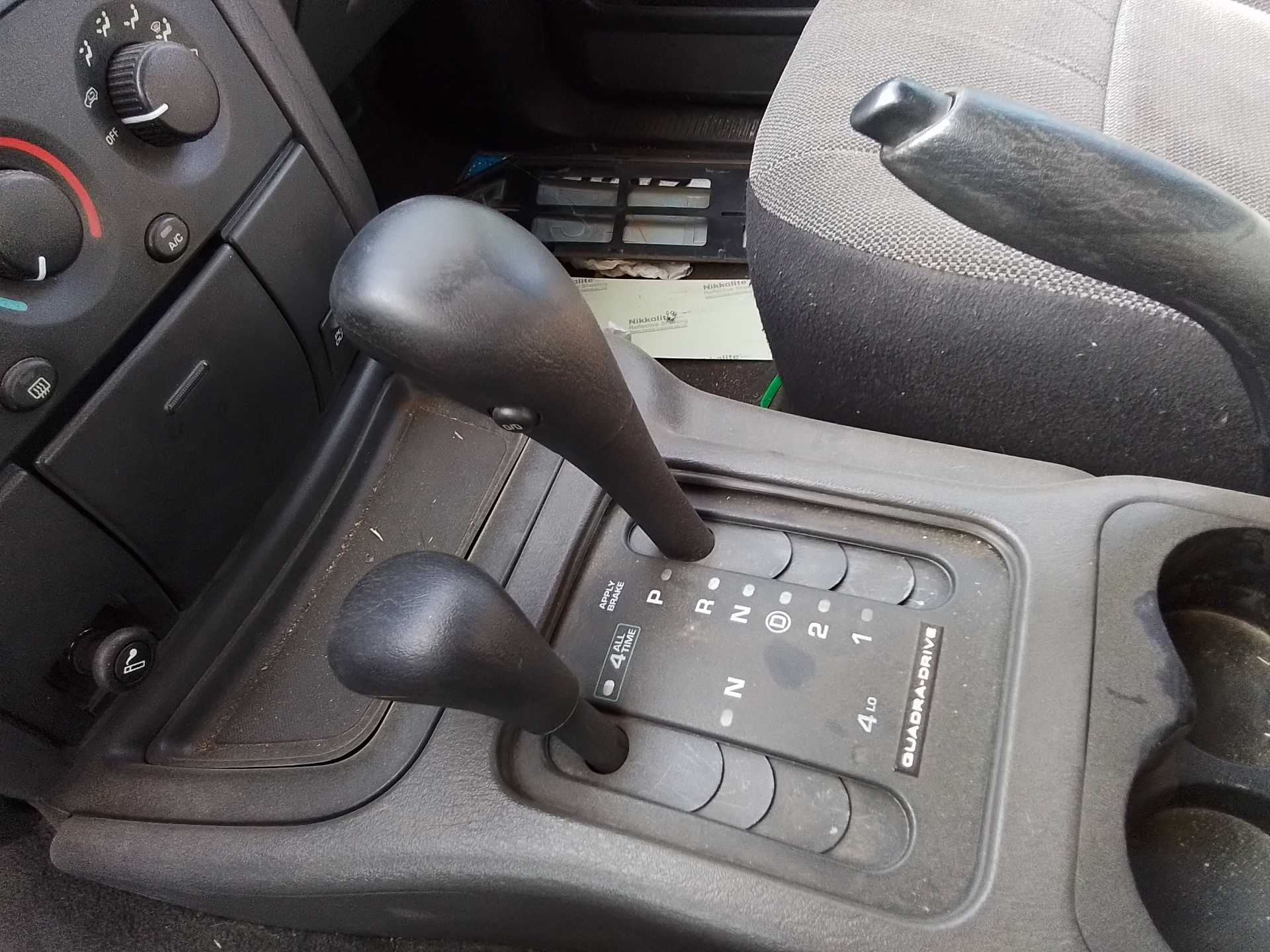 Recambio de palanca cambio para chrysler jeep gr.cherokee (wj/wg) 3.1 td laredo referencia OEM IAM   