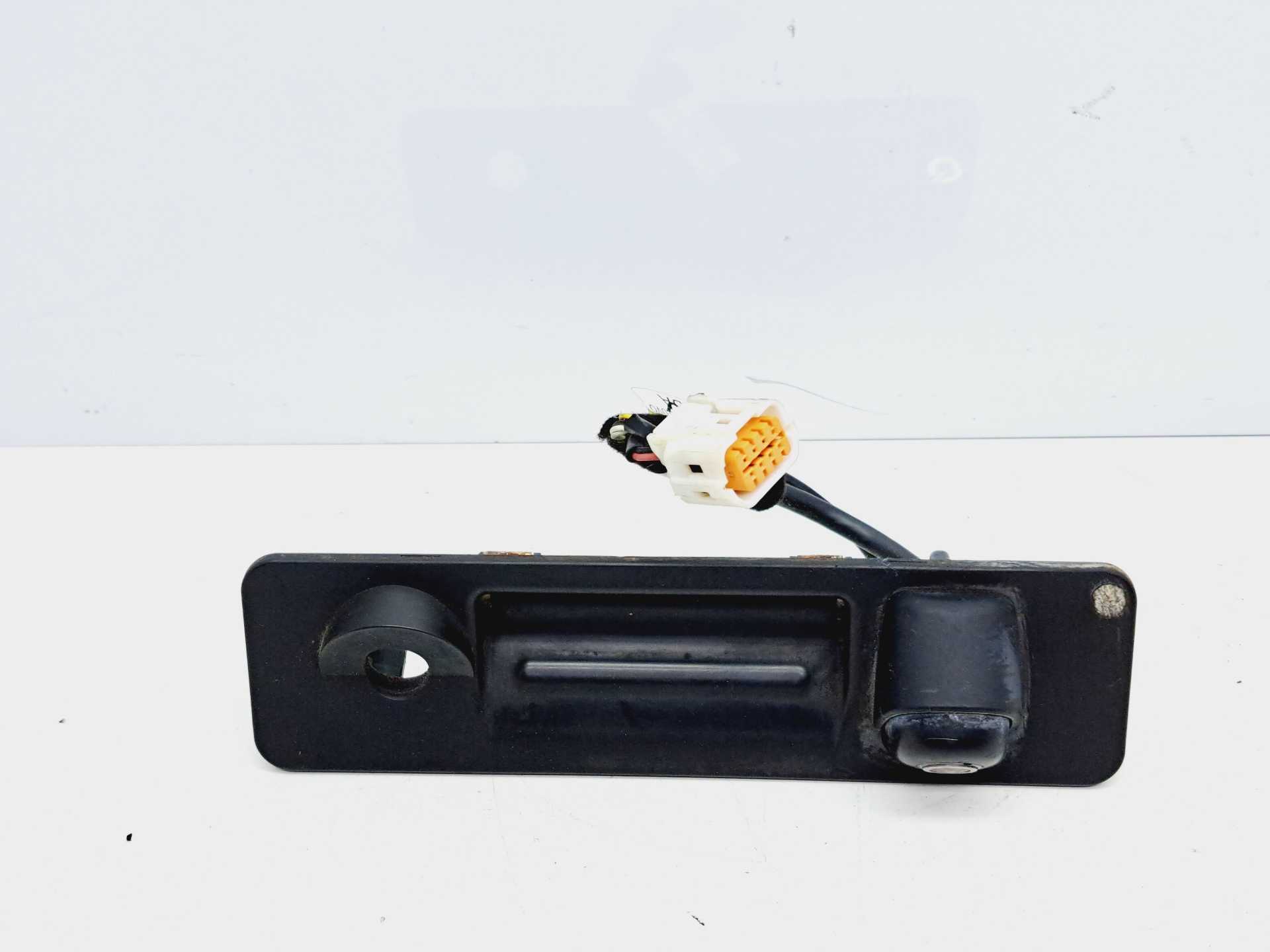 Recambio de maneta exterior porton para kia optima business referencia OEM IAM 95760D4101  
