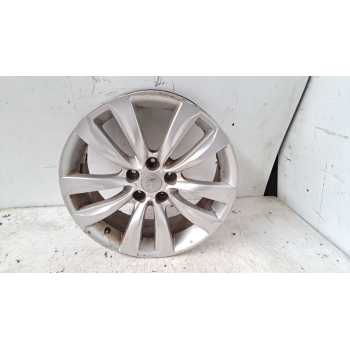 LLANTA r18 529101u380 