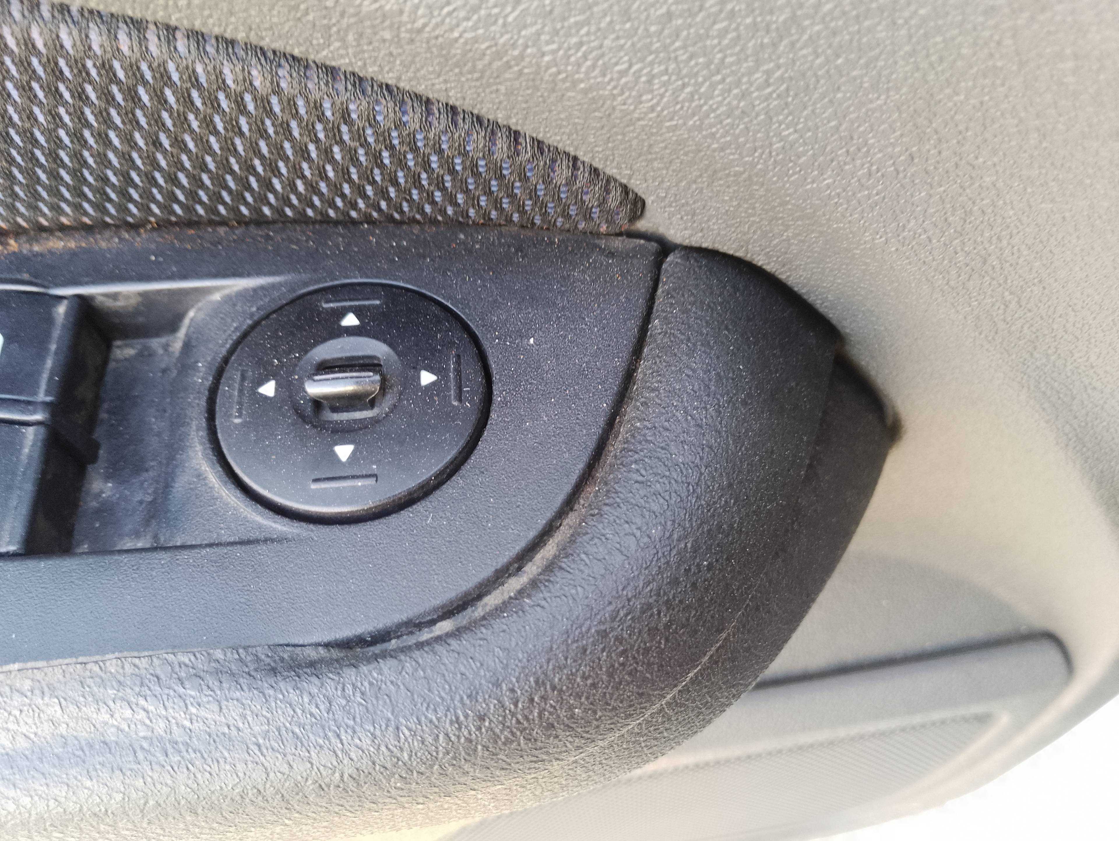 Recambio de mando retrovisor para ford focus berlina (cap) ambiente (d) referencia OEM IAM   