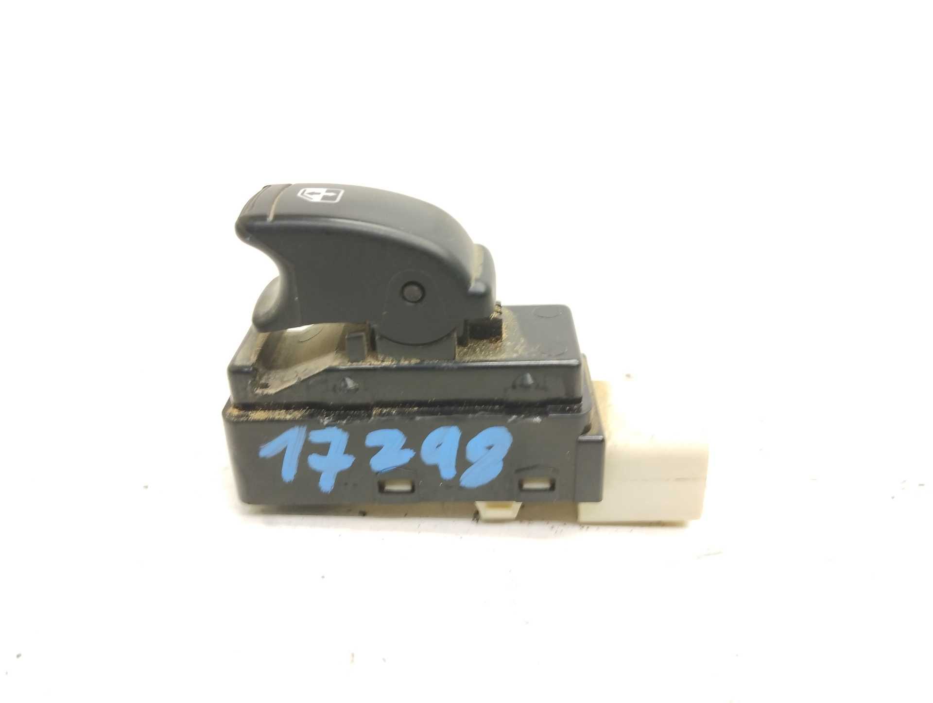 Recambio de mando elevalunas delantero derecho para chevrolet aveo referencia OEM IAM 202005661  