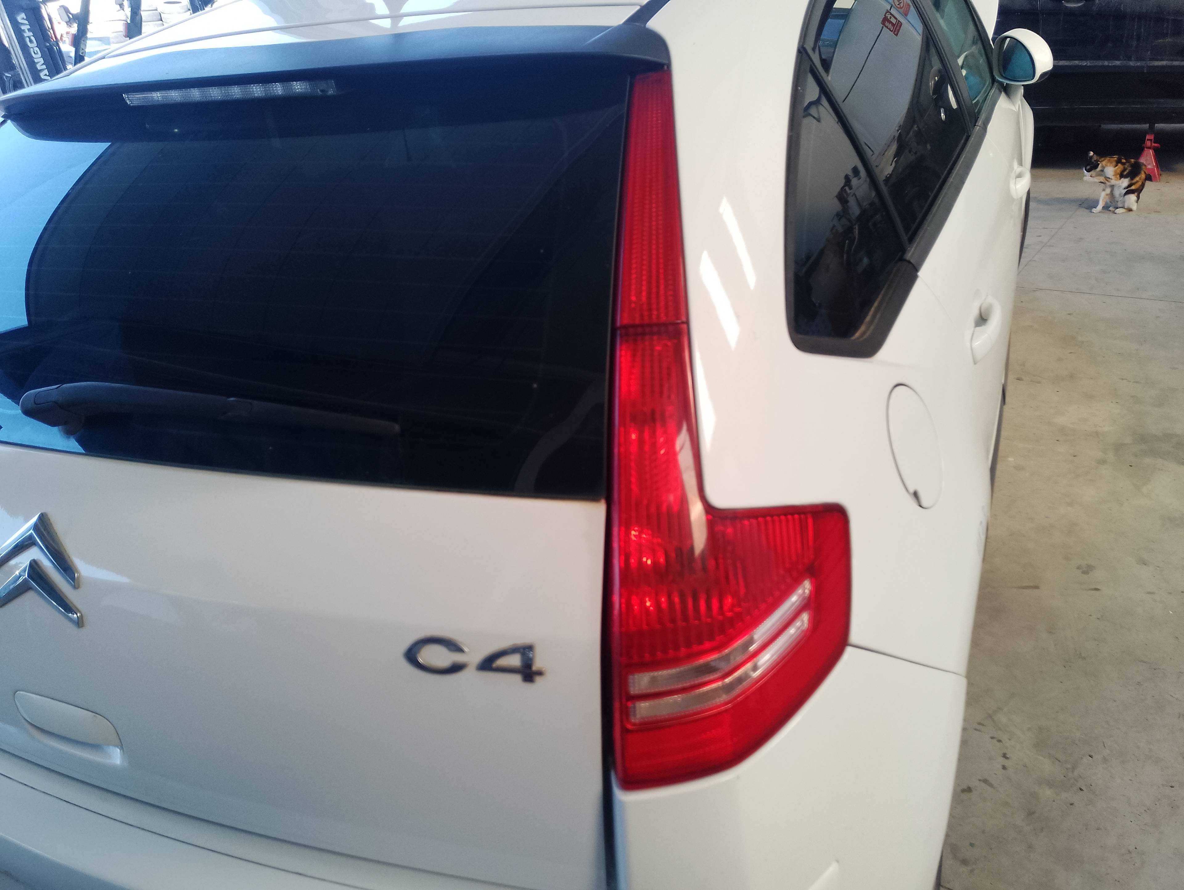 Recambio de piloto trasero derecho para citroën c4 berlina vtr plus referencia OEM IAM   