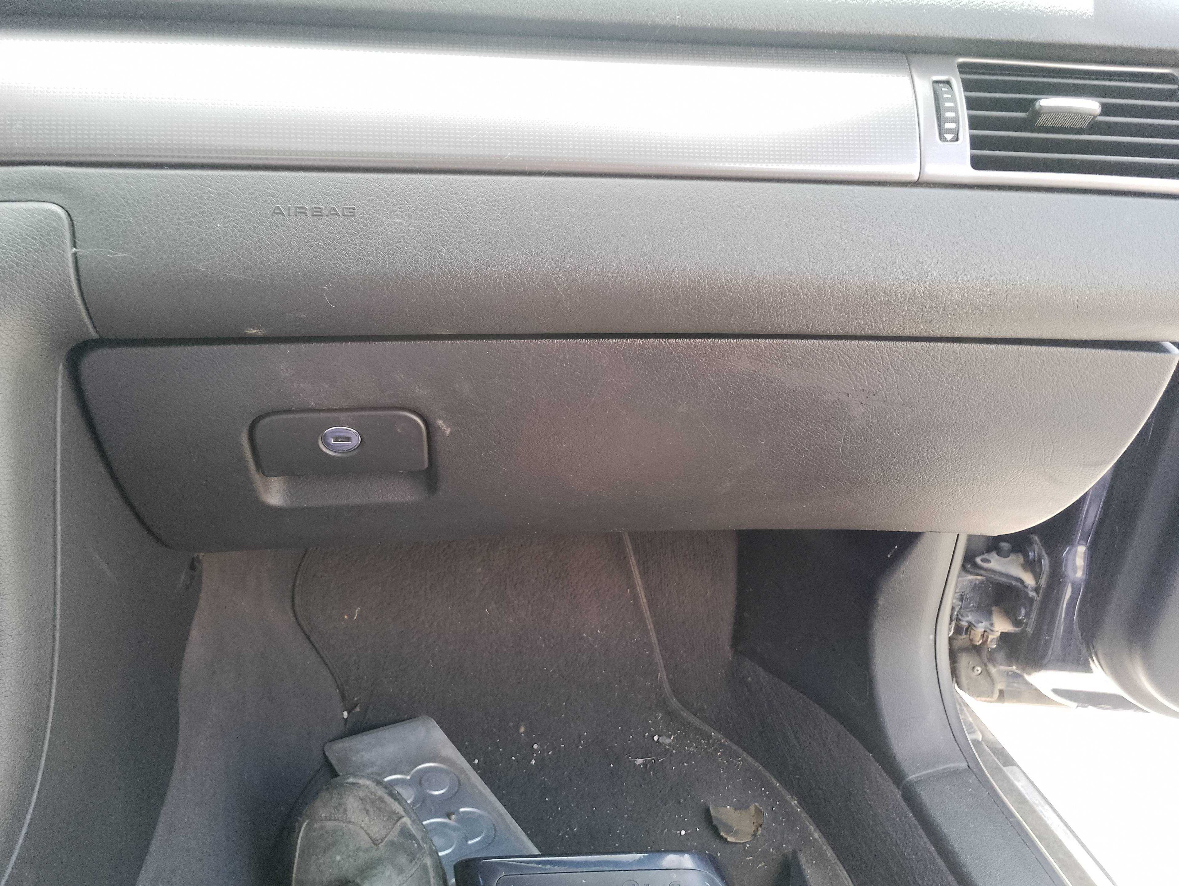 Recambio de guantera para audi a6 berlina (4b2) 2.5 tdi referencia OEM IAM   