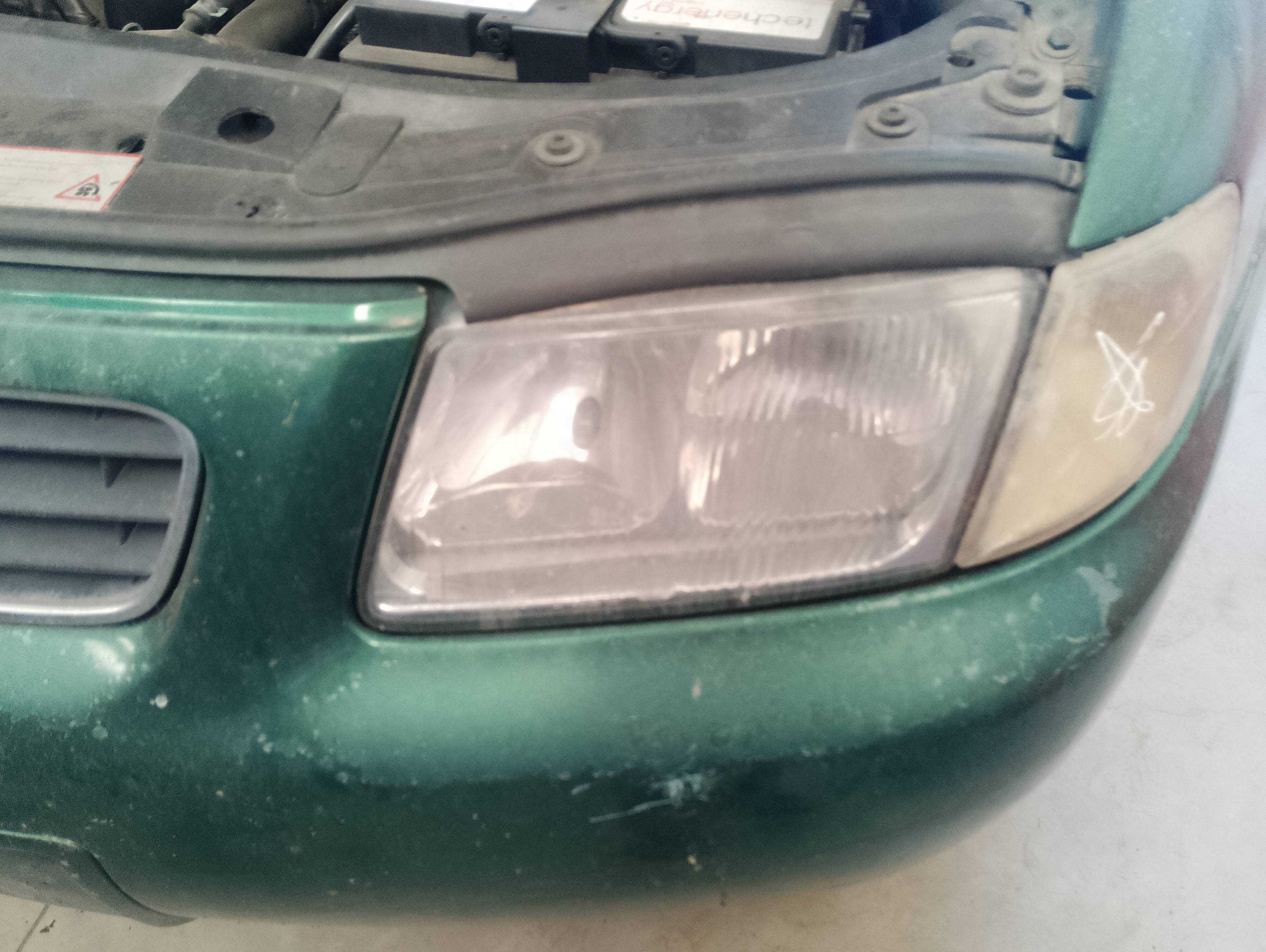 Recambio de faro izquierdo para audi a3 (8l) 1.9 tdi ambiente referencia OEM IAM   
