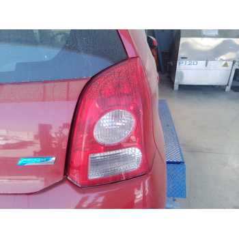 PILOTO TRASERO DERECHO 265504A00F 