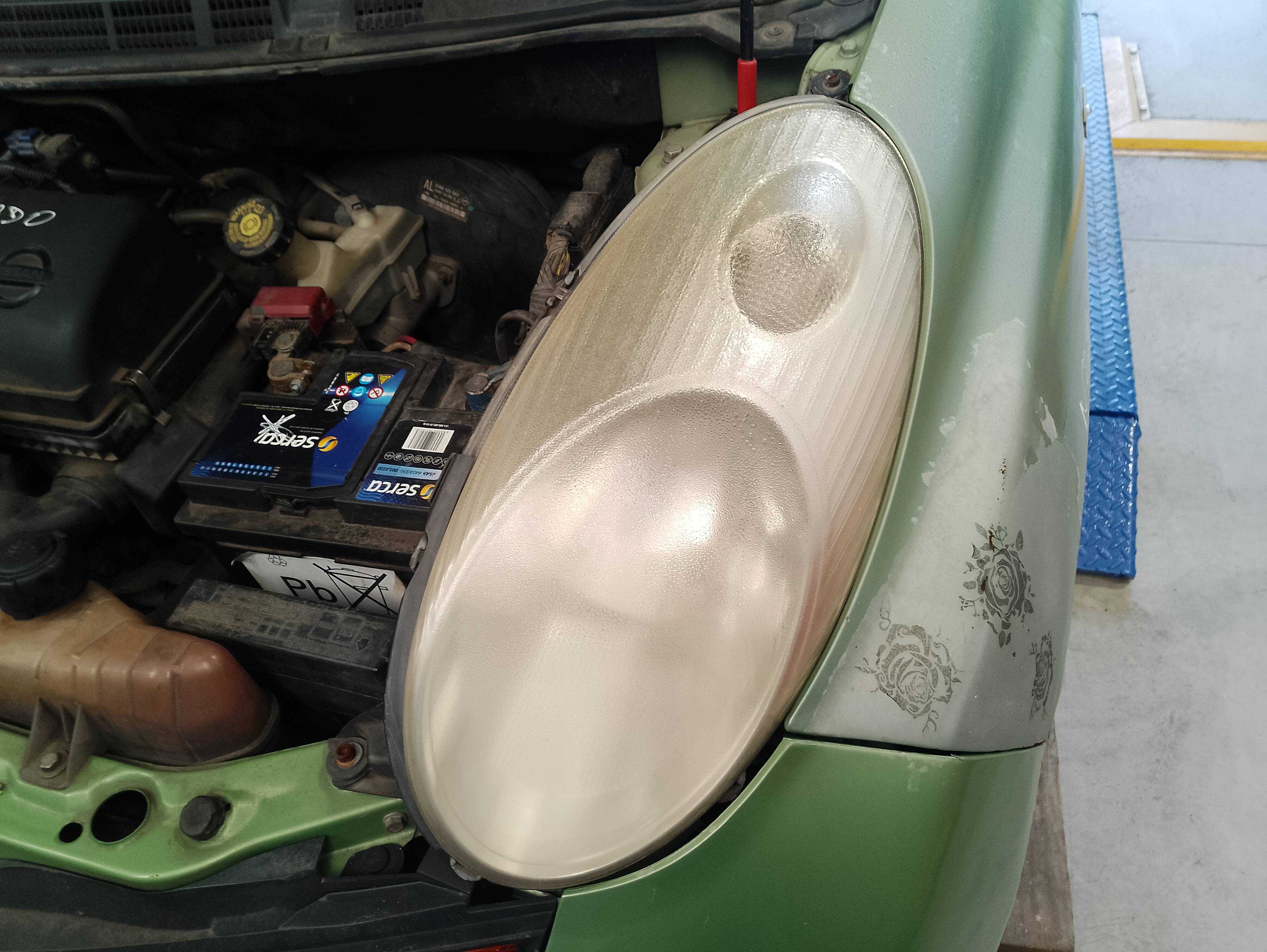Recambio de faro izquierdo para nissan micra (k12e) acenta referencia OEM IAM   