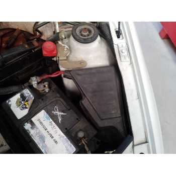 CAJA RELES / FUSIBLES 