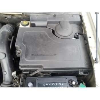 CAJA RELES / FUSIBLES 