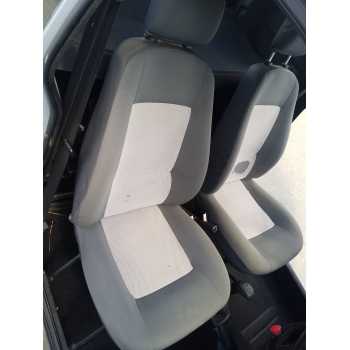 ASIENTO DELANTERO DERECHO 