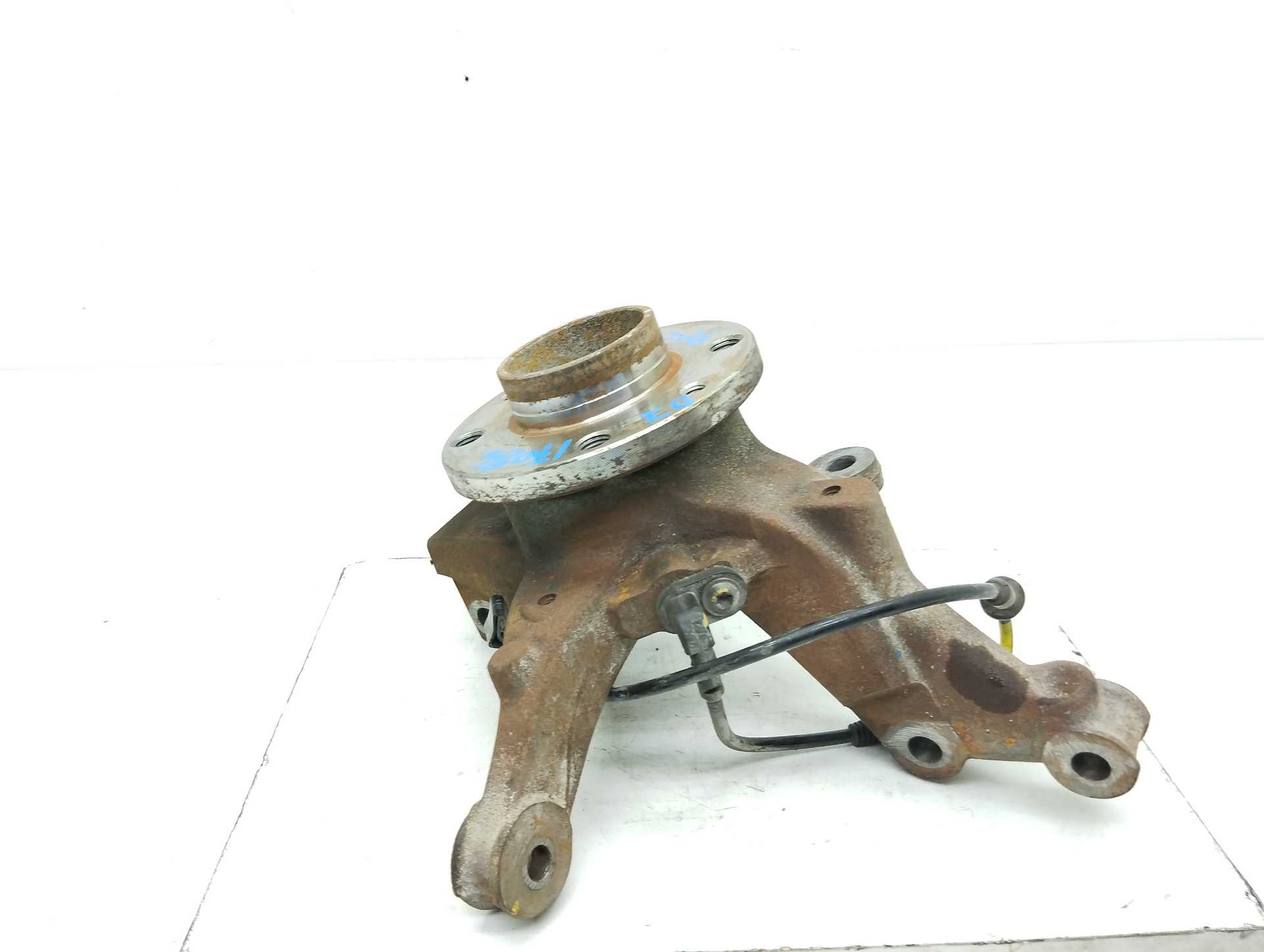 Recambio de mangueta delantera izquierda para dacia sandero stepway comfort referencia OEM IAM  400158414R 