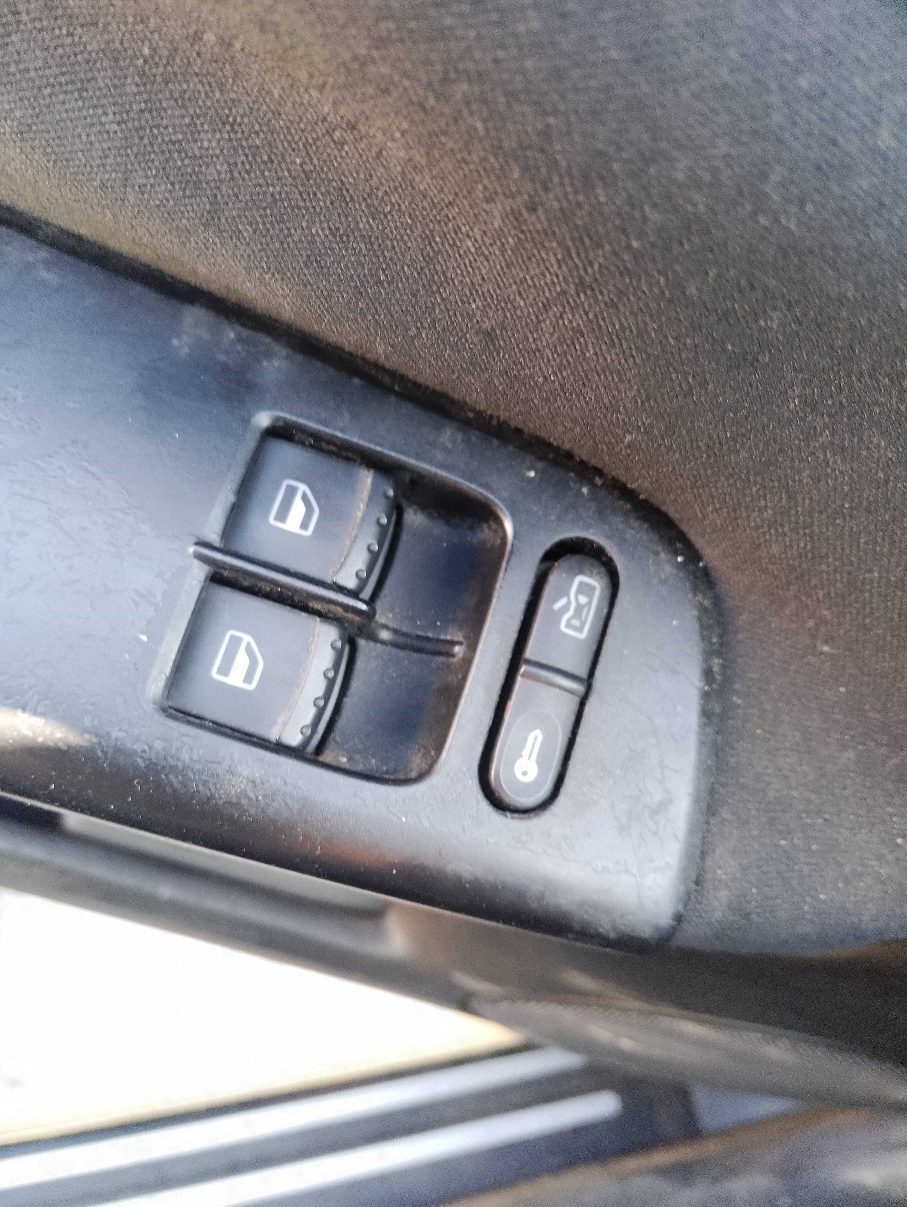 Recambio de mando elevalunas delantero izquierdo para volkswagen passat berlina (3b3) advance referencia OEM IAM   