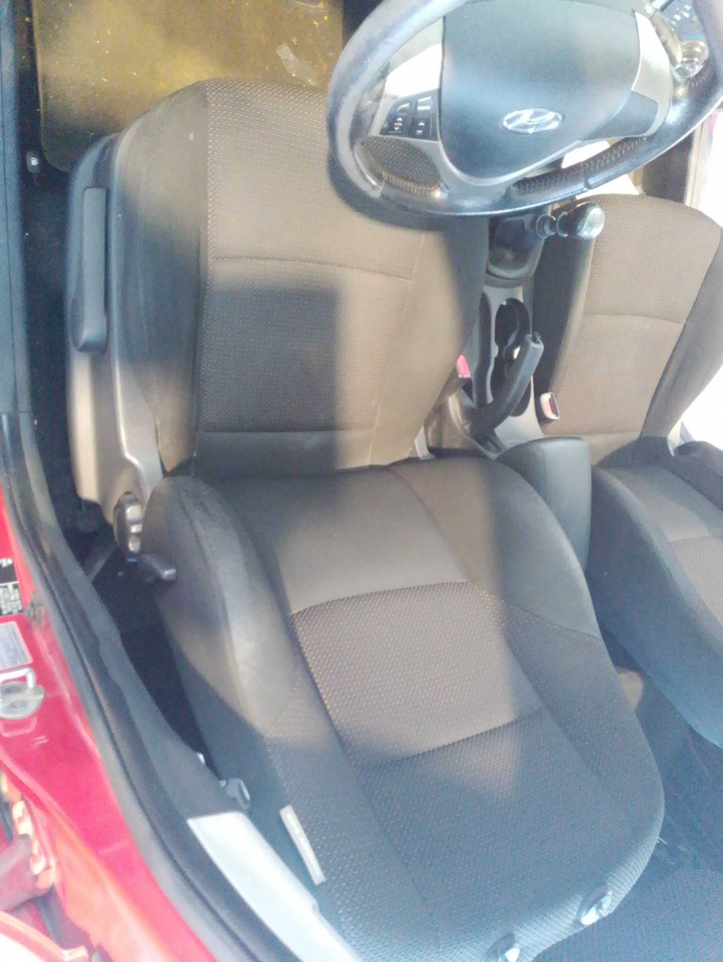 Recambio de asiento delantero izquierdo para hyundai i30 classic referencia OEM IAM   