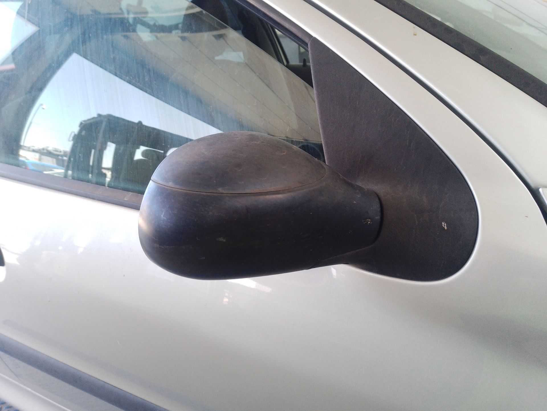 Recambio de espejo retrovisor derecho para peugeot 206 hatchback (2a/c) 1.4 i referencia OEM IAM 8154JC  