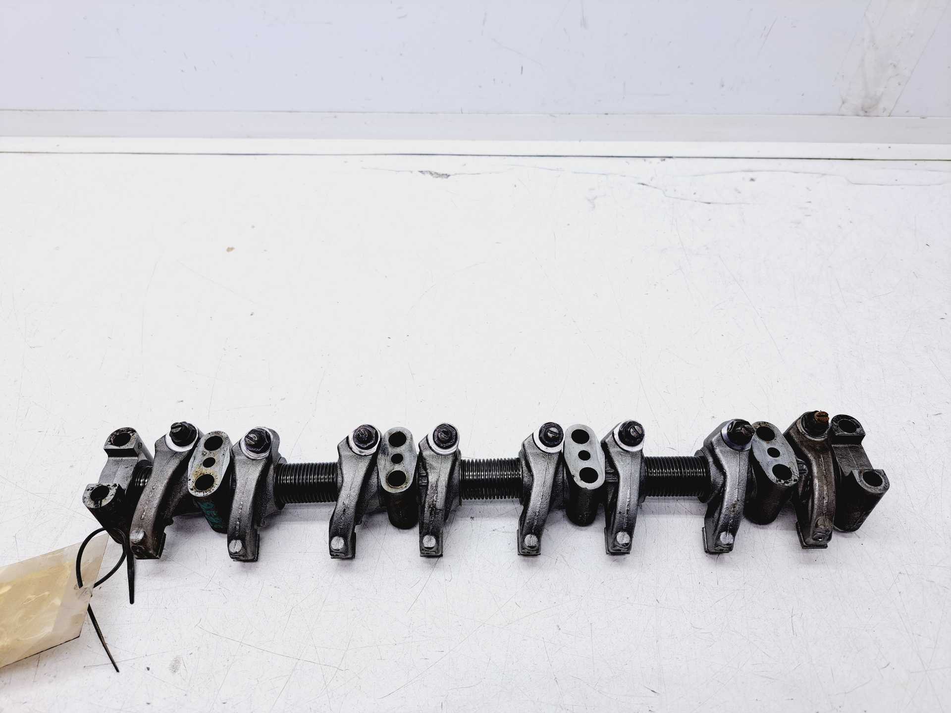 Recambio de eje balancines para nissan terrano/terrano.ii (r20) 2.7 turbodiesel referencia OEM IAM   