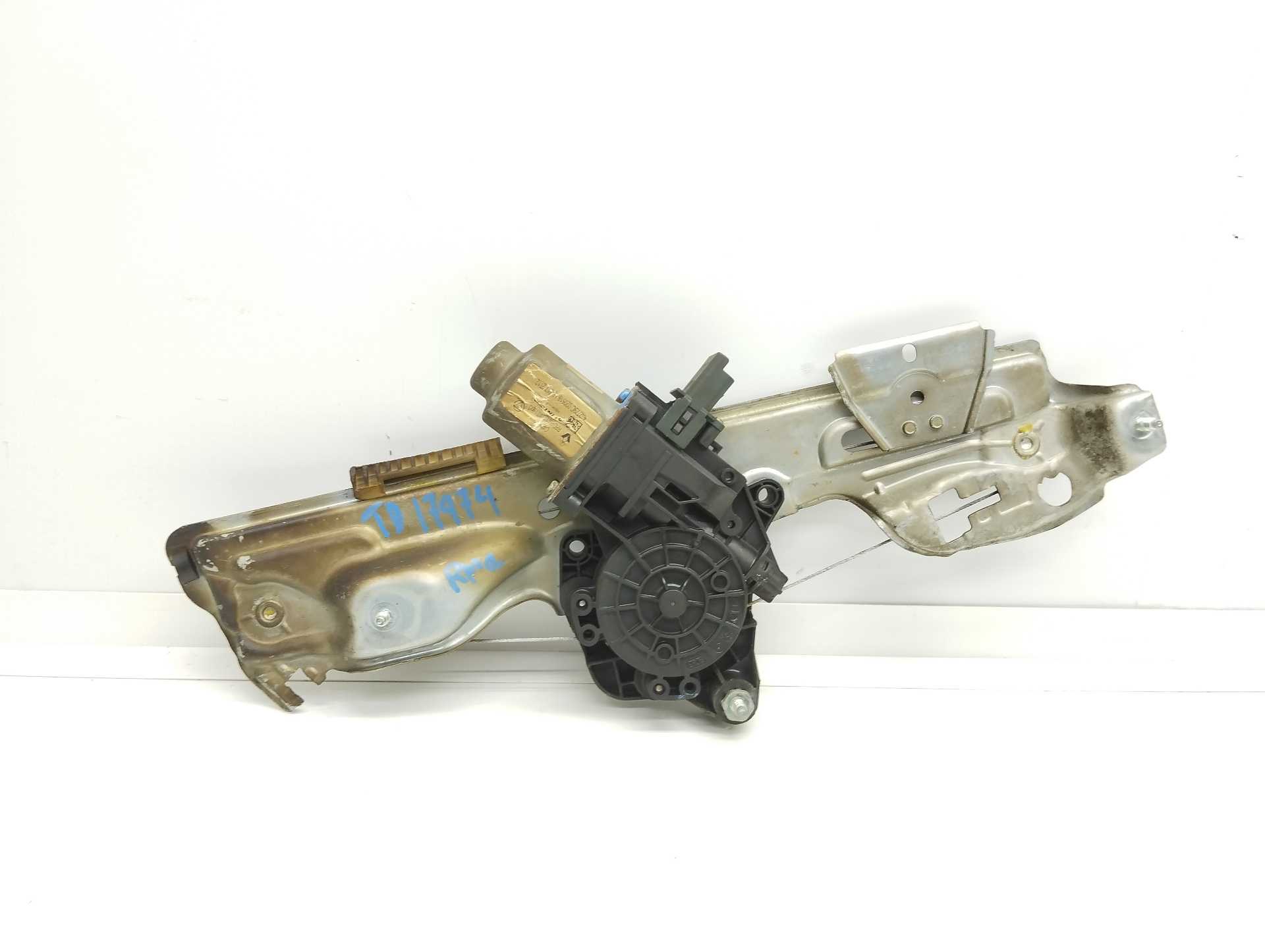Recambio de elevalunas trasero derecho para renault megane iv grandtour 1.6 dci diesel fap energy referencia OEM IAM  430108F0 
