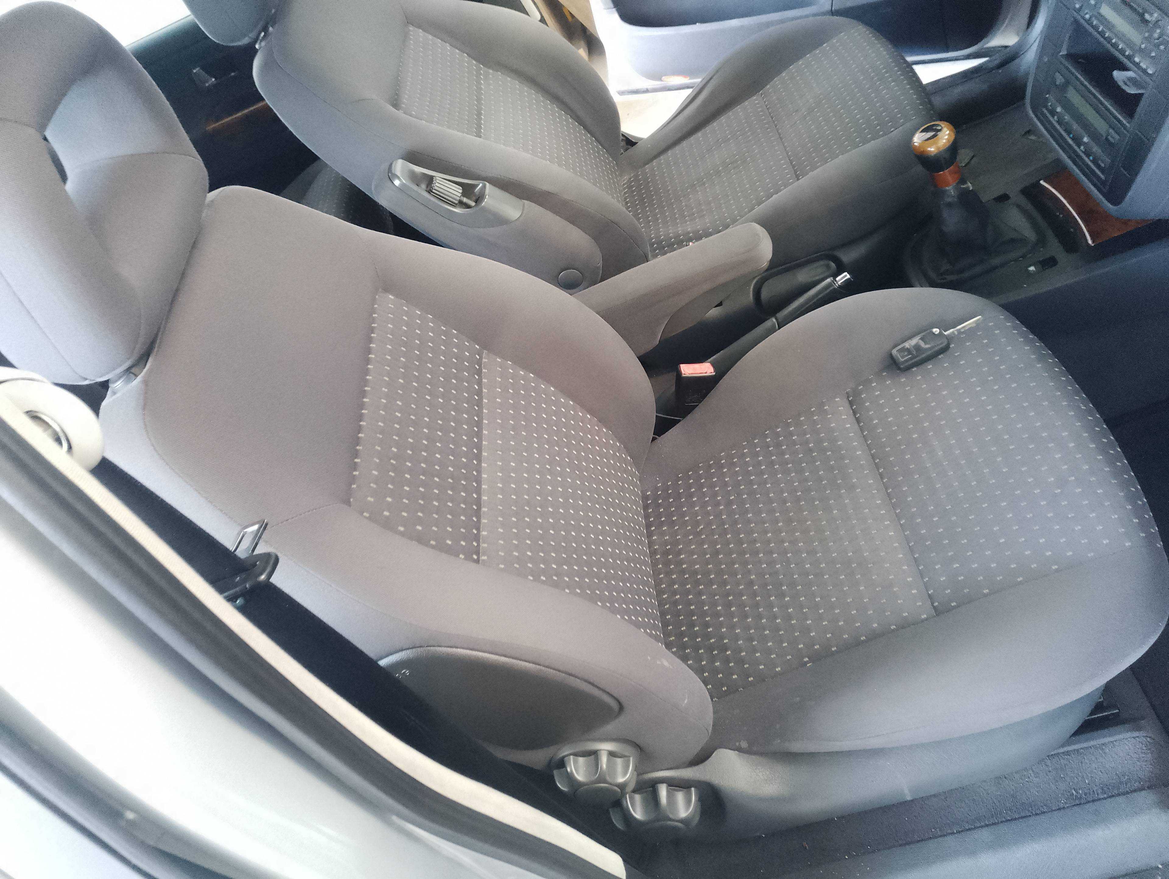Recambio de asiento delantero derecho para seat alhambra (7v9) signa 4x4 referencia OEM IAM   