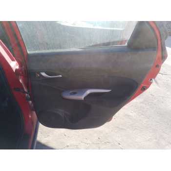 GUARNECIDO PUERTA TRASERA DERECHA 