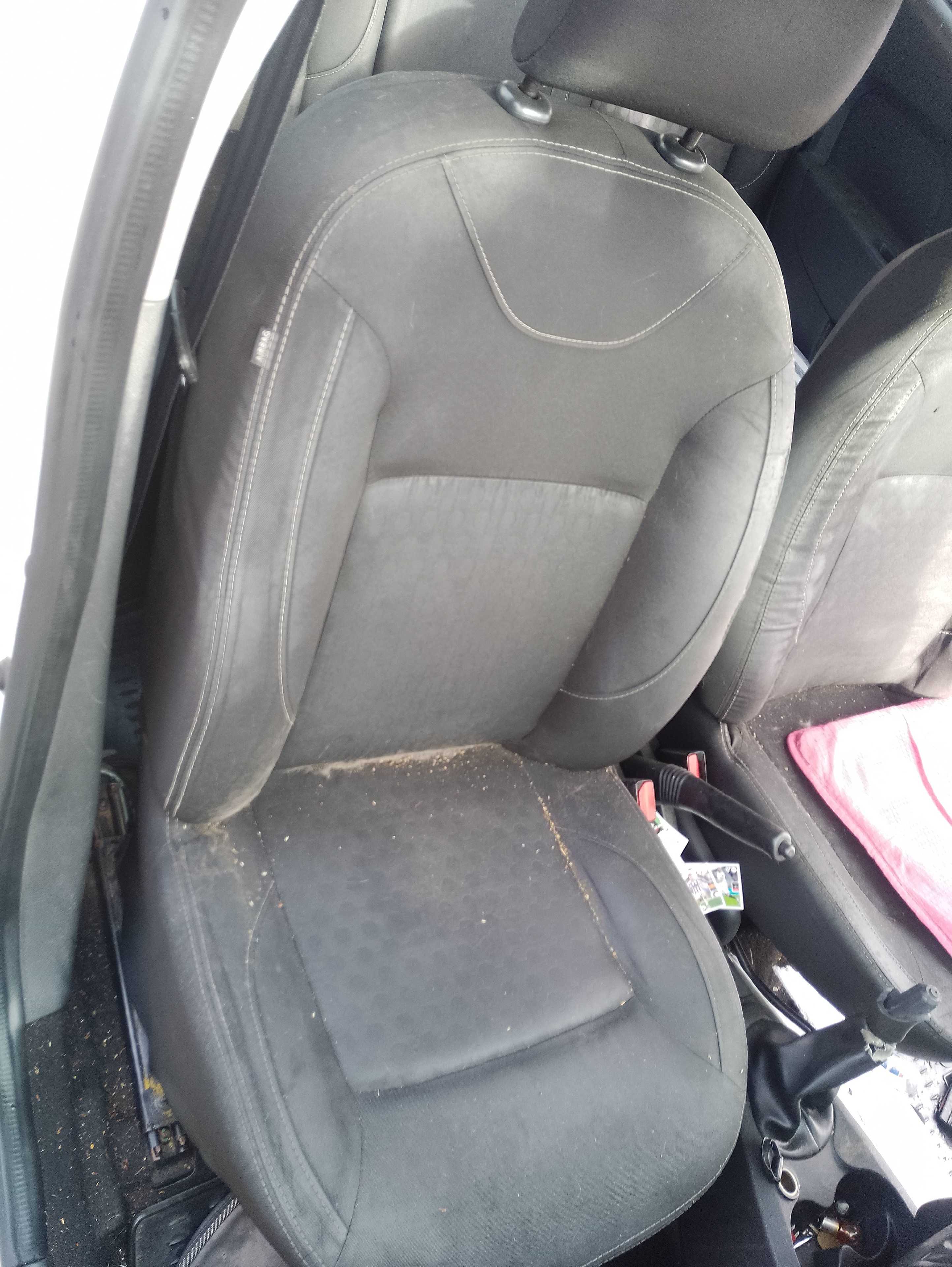 Recambio de asiento delantero derecho para dacia logan mcv ii laureate referencia OEM IAM   