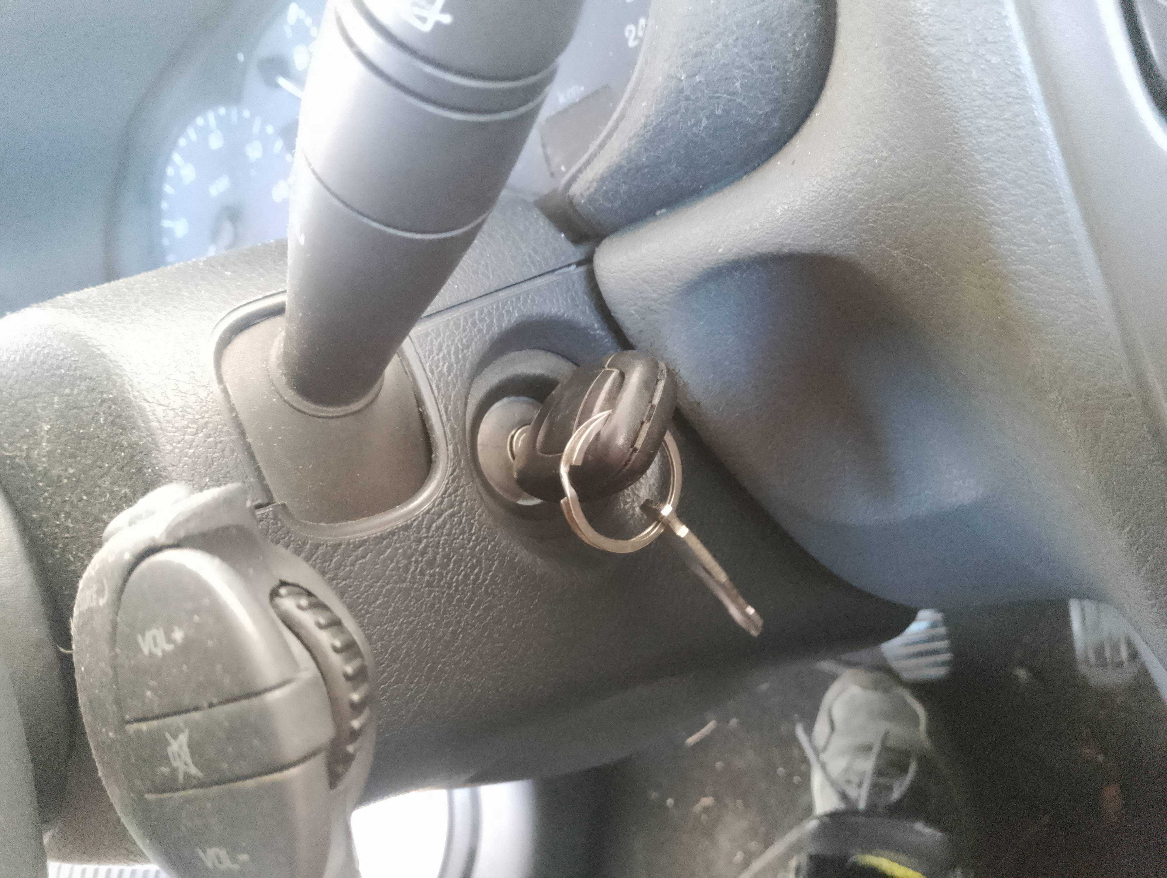 Recambio de conmutador de arranque para renault clio ii fase i (b/cbo) 1.9 d referencia OEM IAM   