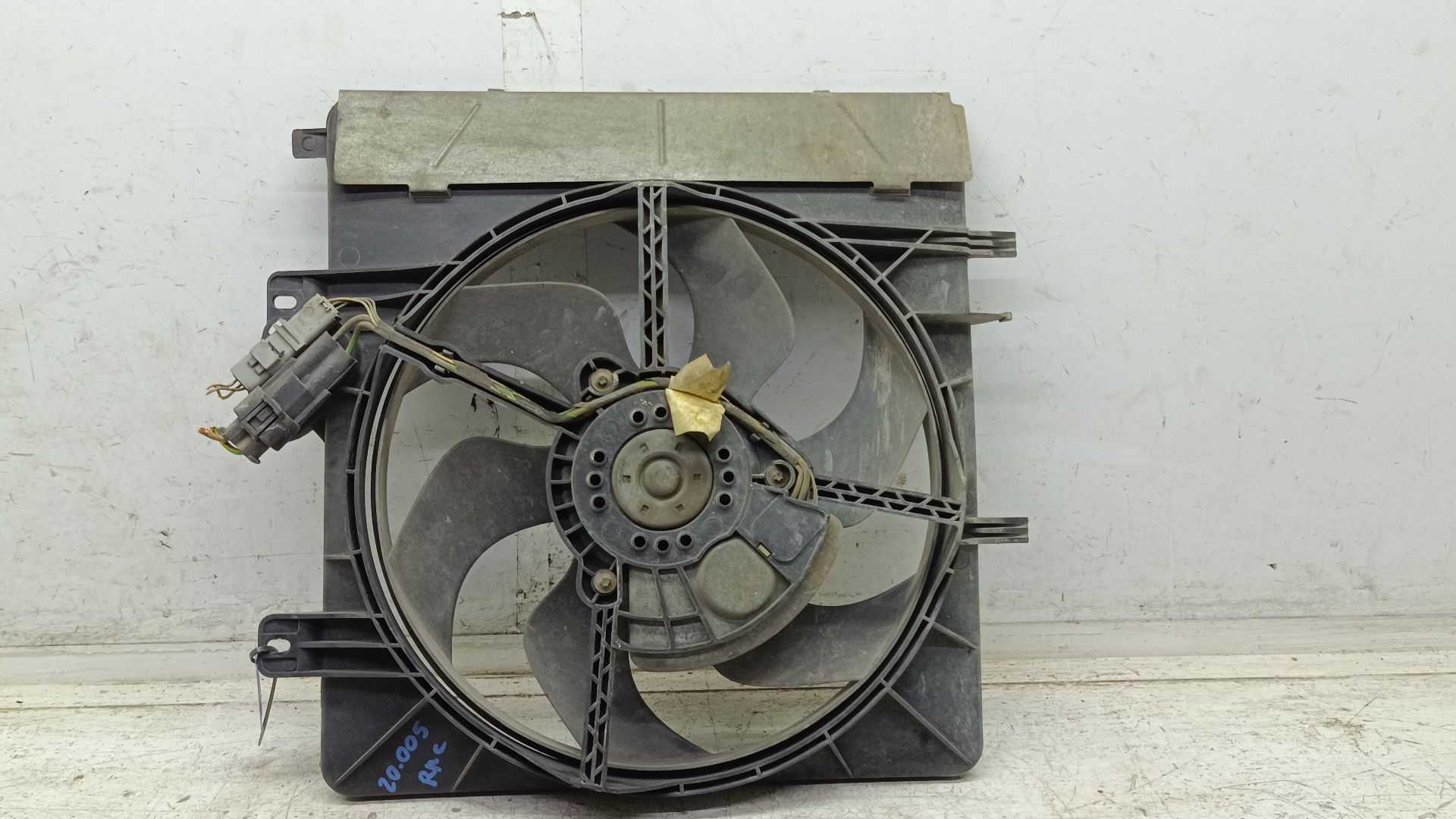 Recambio de electroventilador para citroën c3 i (fc_, fn_) 1.1 i referencia OEM IAM 9638739780  