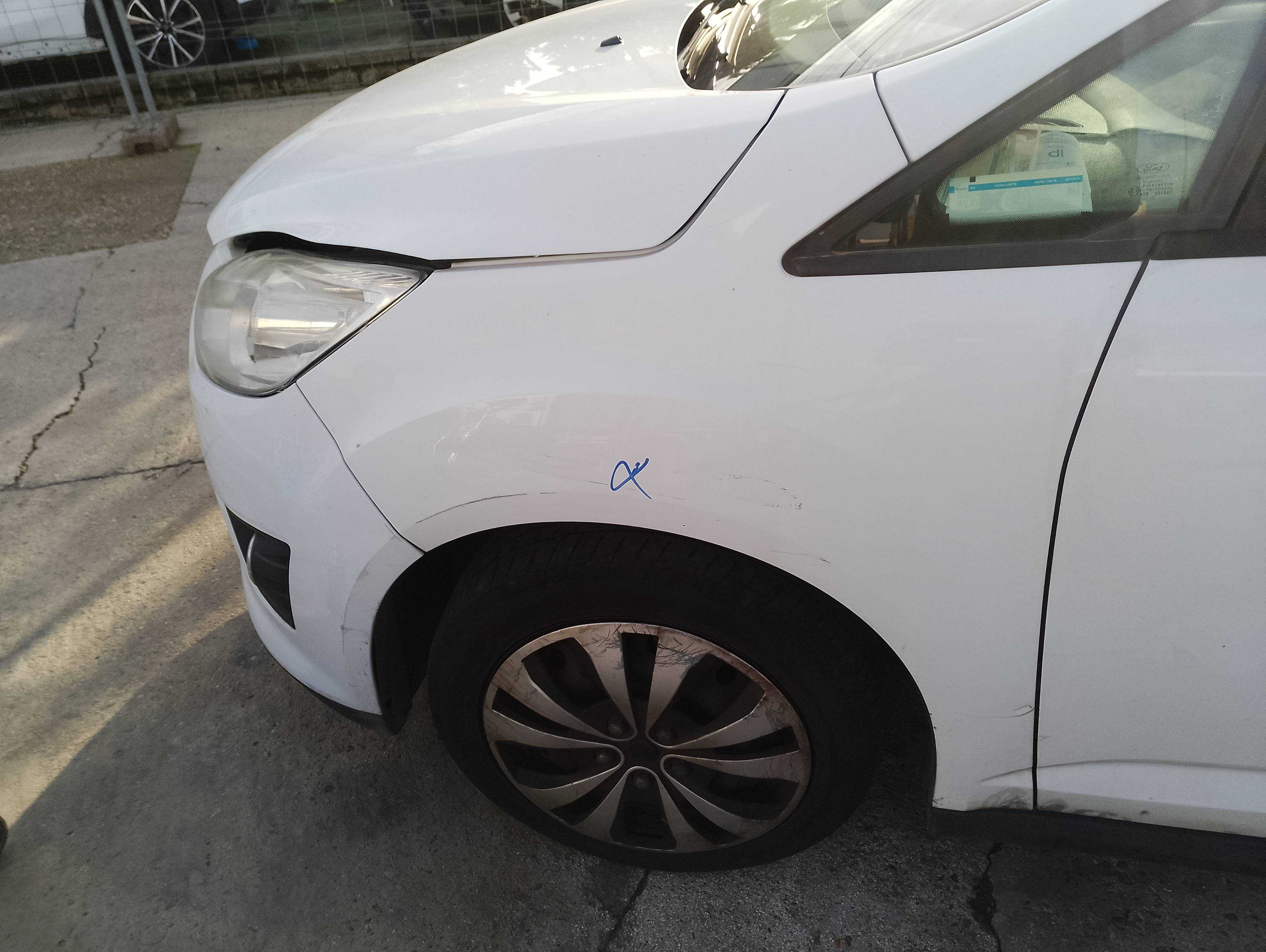 Recambio de aleta delantera izquierda para ford c-max titanium referencia OEM IAM   