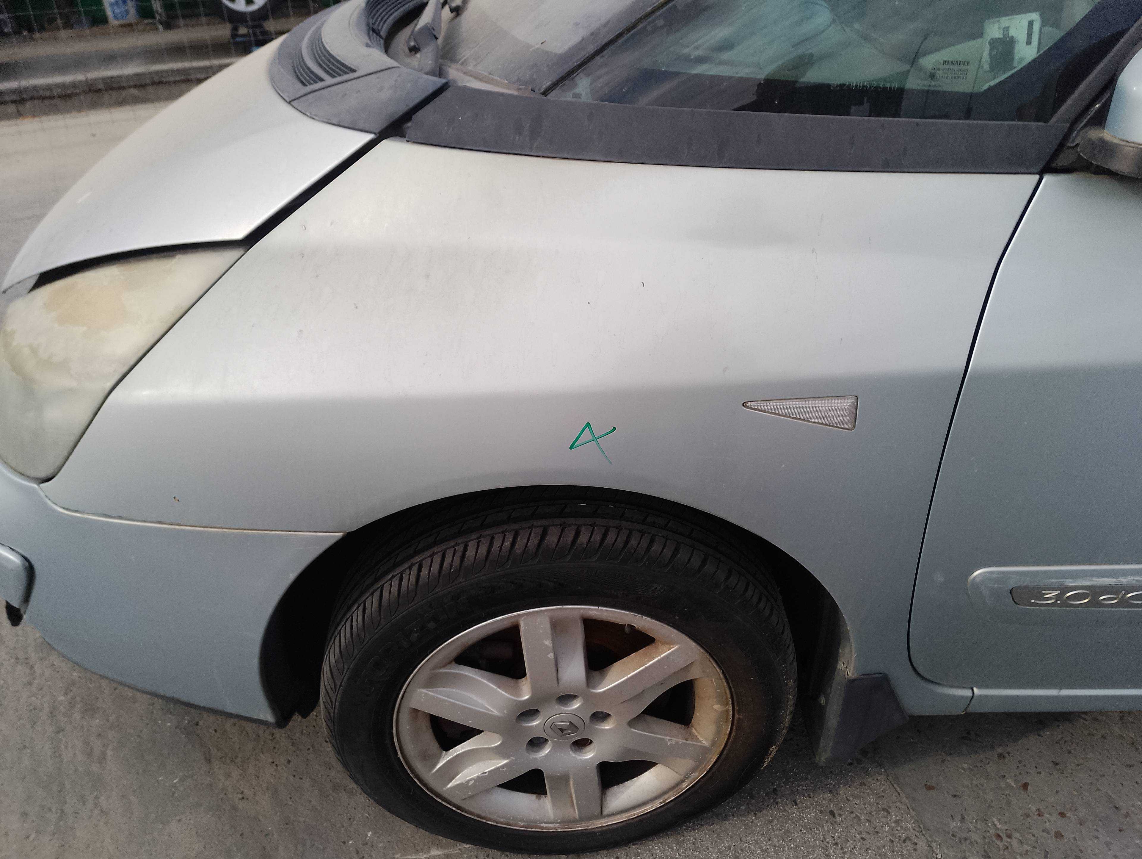 Recambio de aleta delantera izquierda para renault espace iv (jk0) dynamique referencia OEM IAM   