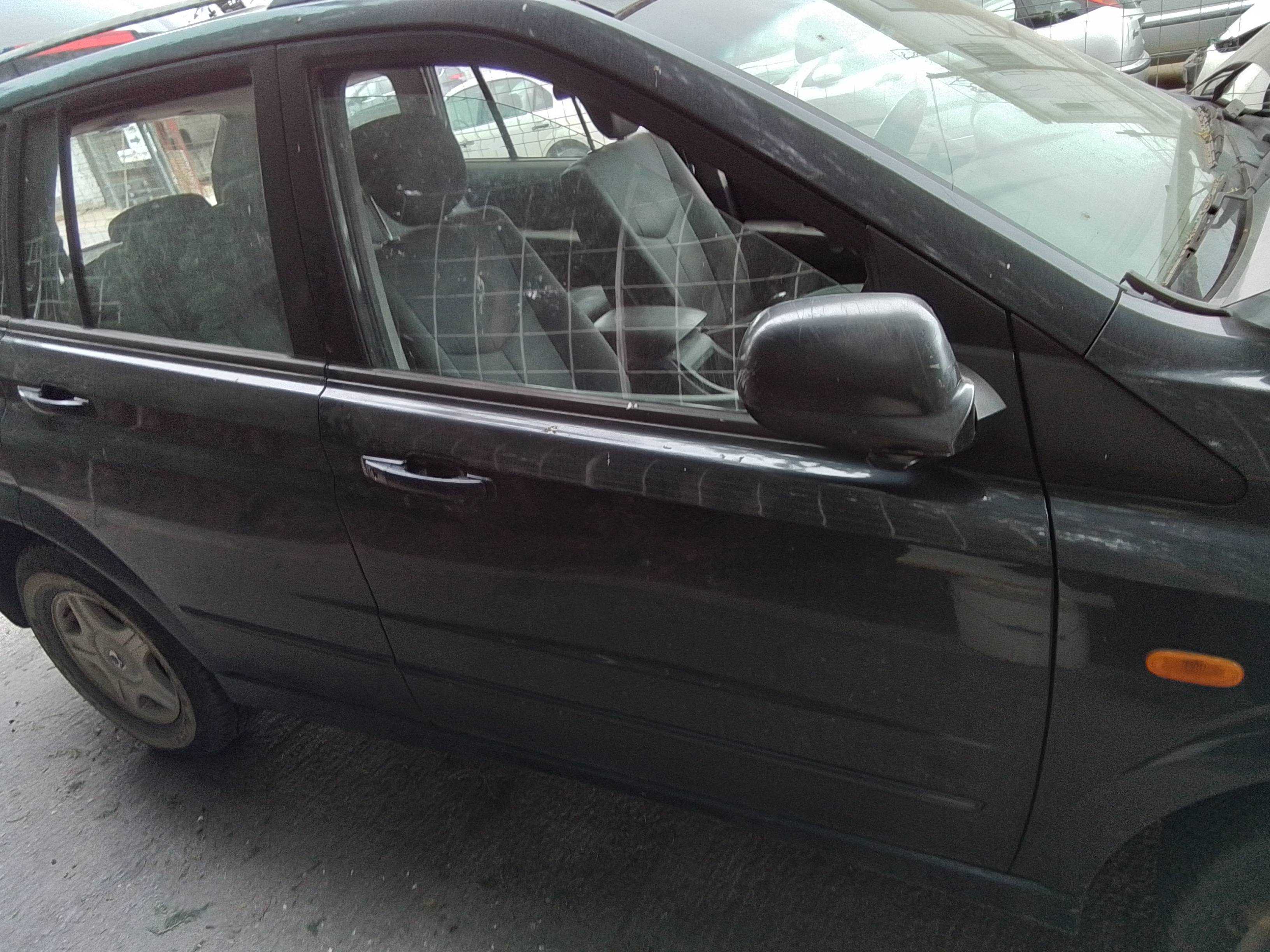 Recambio de puerta delantera derecha para ssangyong kyron 2.0 referencia OEM IAM   
