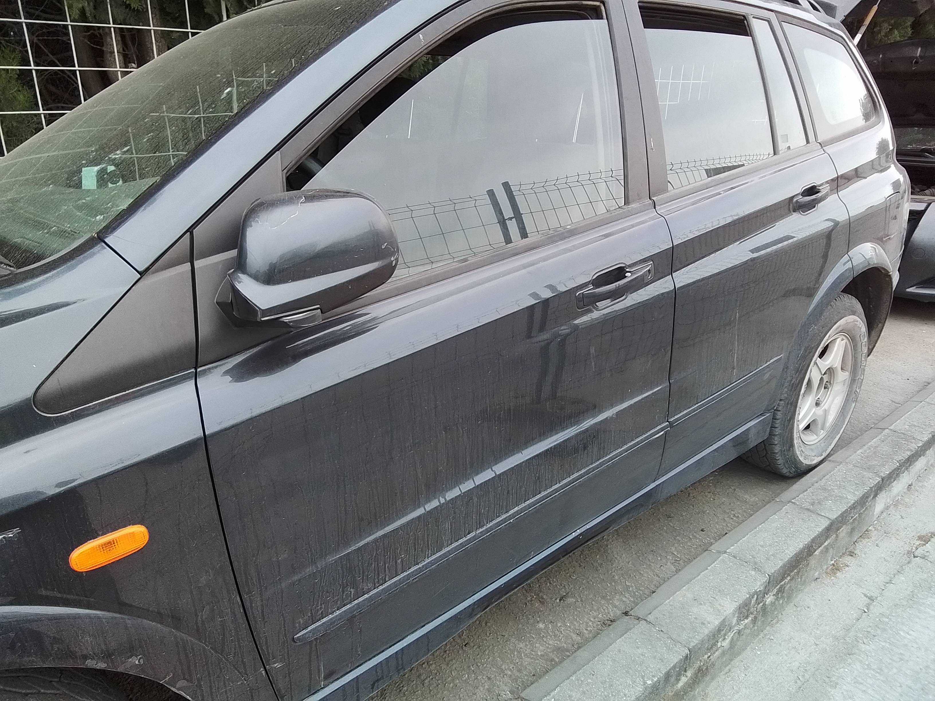 Recambio de puerta delantera izquierda para ssangyong kyron 2.0 referencia OEM IAM   