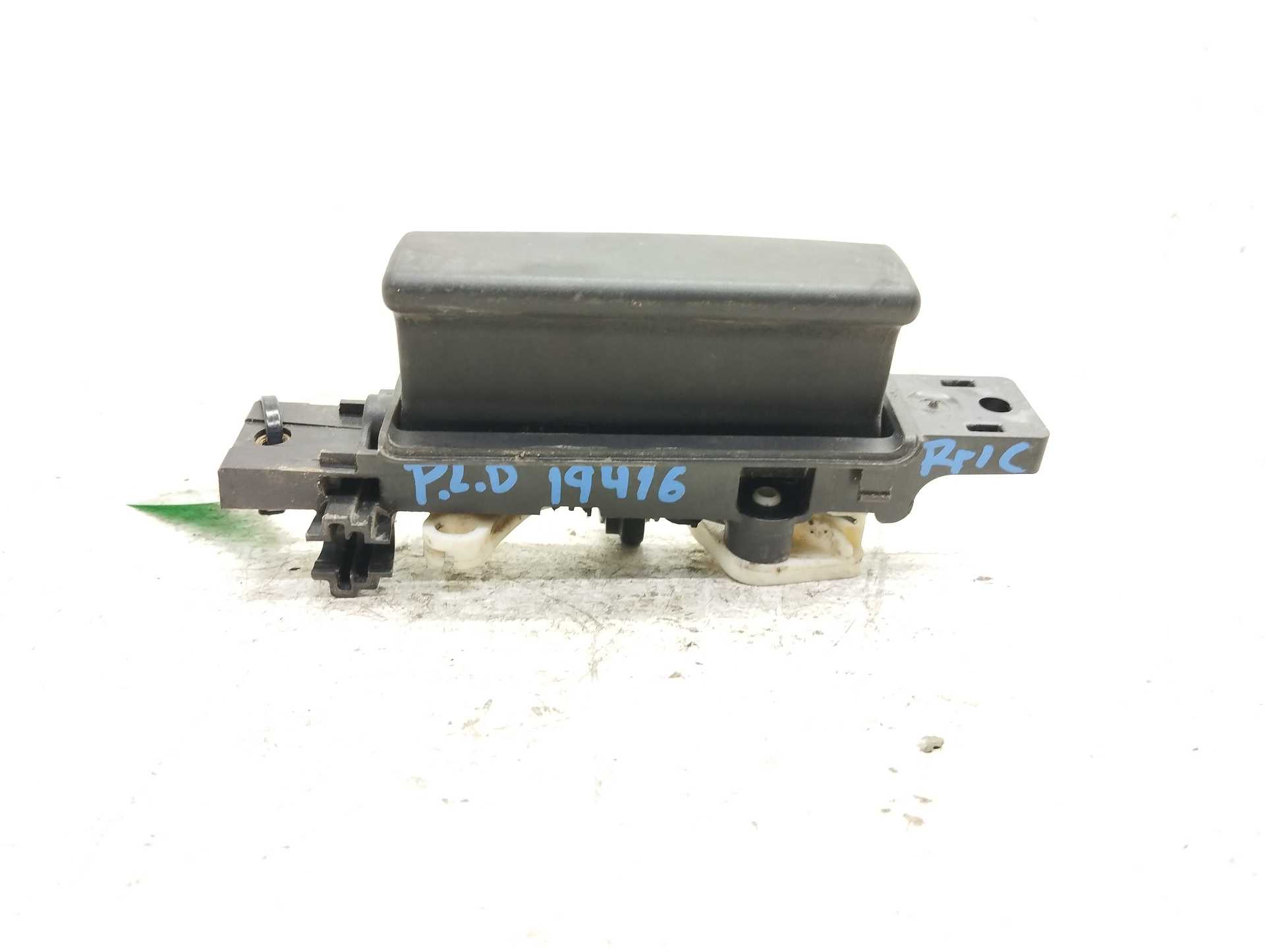 Recambio de maneta interior lateral derecha para ford transit connect furgon 200 l1 ambiente referencia OEM IAM BK21V266A62AC  