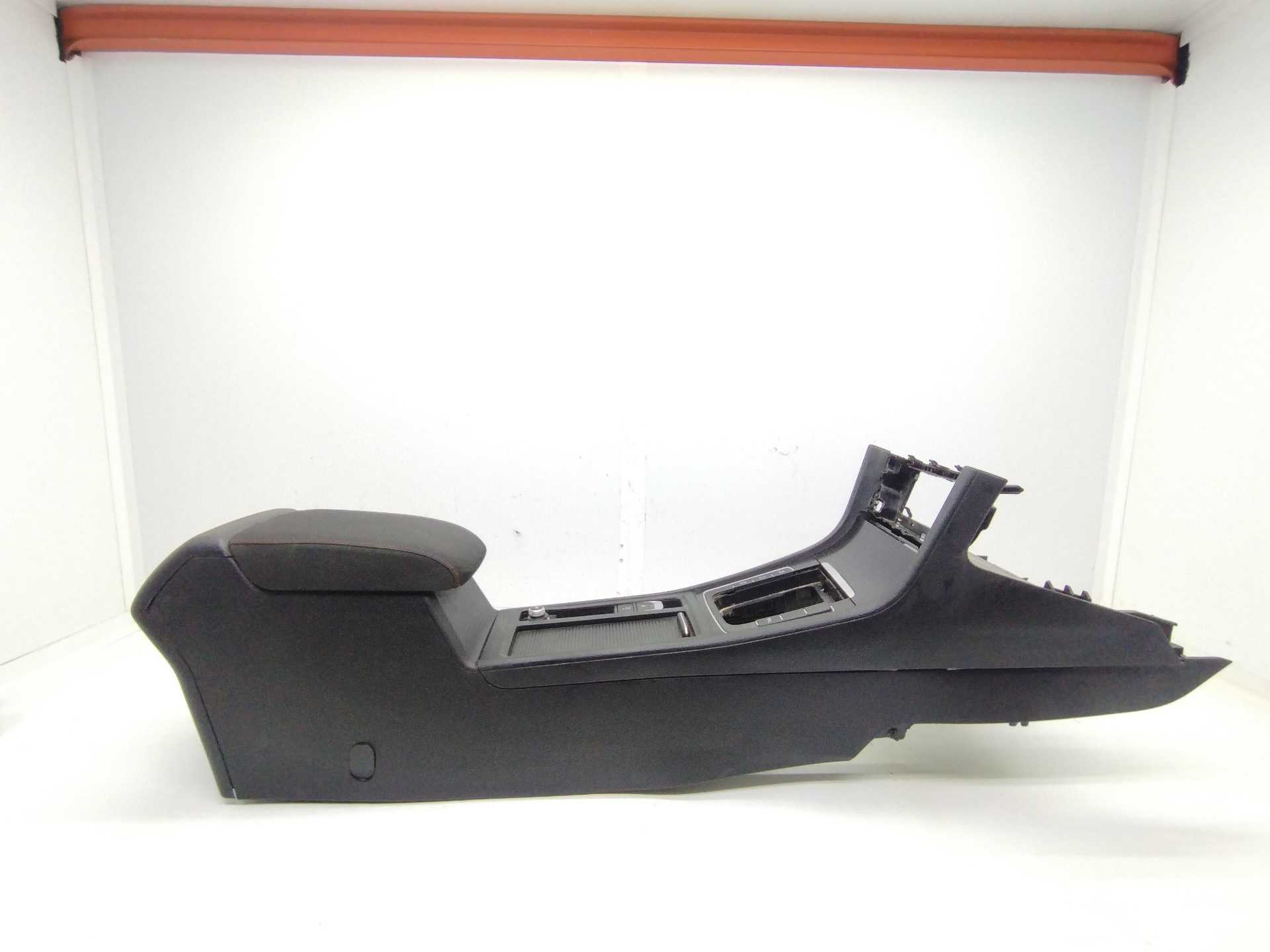 Recambio de apoyabrazos central para volkswagen golf vii lim. 2.0 tsi referencia OEM IAM 5G1863391  