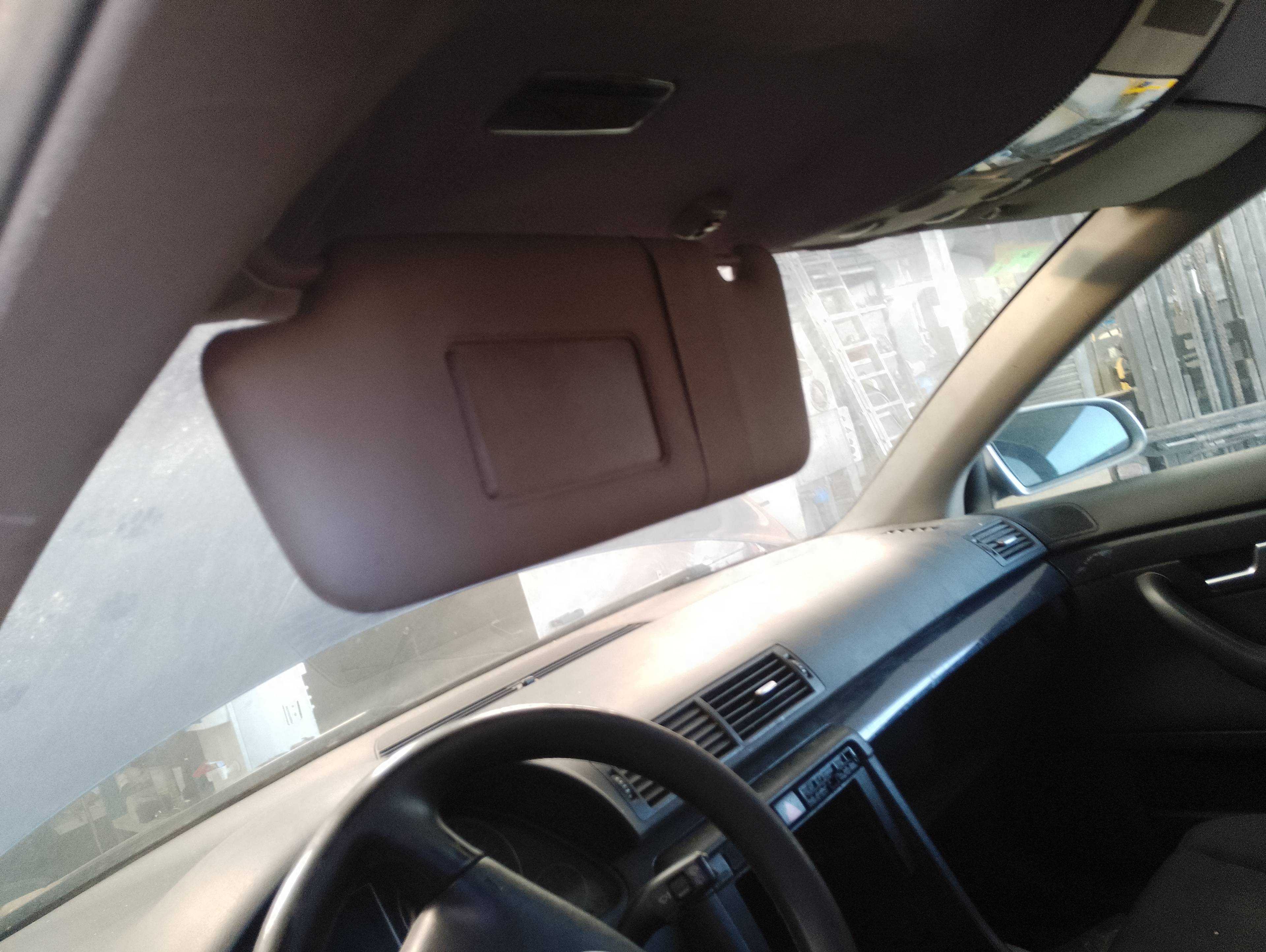 Recambio de parasol izquierdo para audi a4 avant (8e) 1.9 tdi (96kw) referencia OEM IAM   