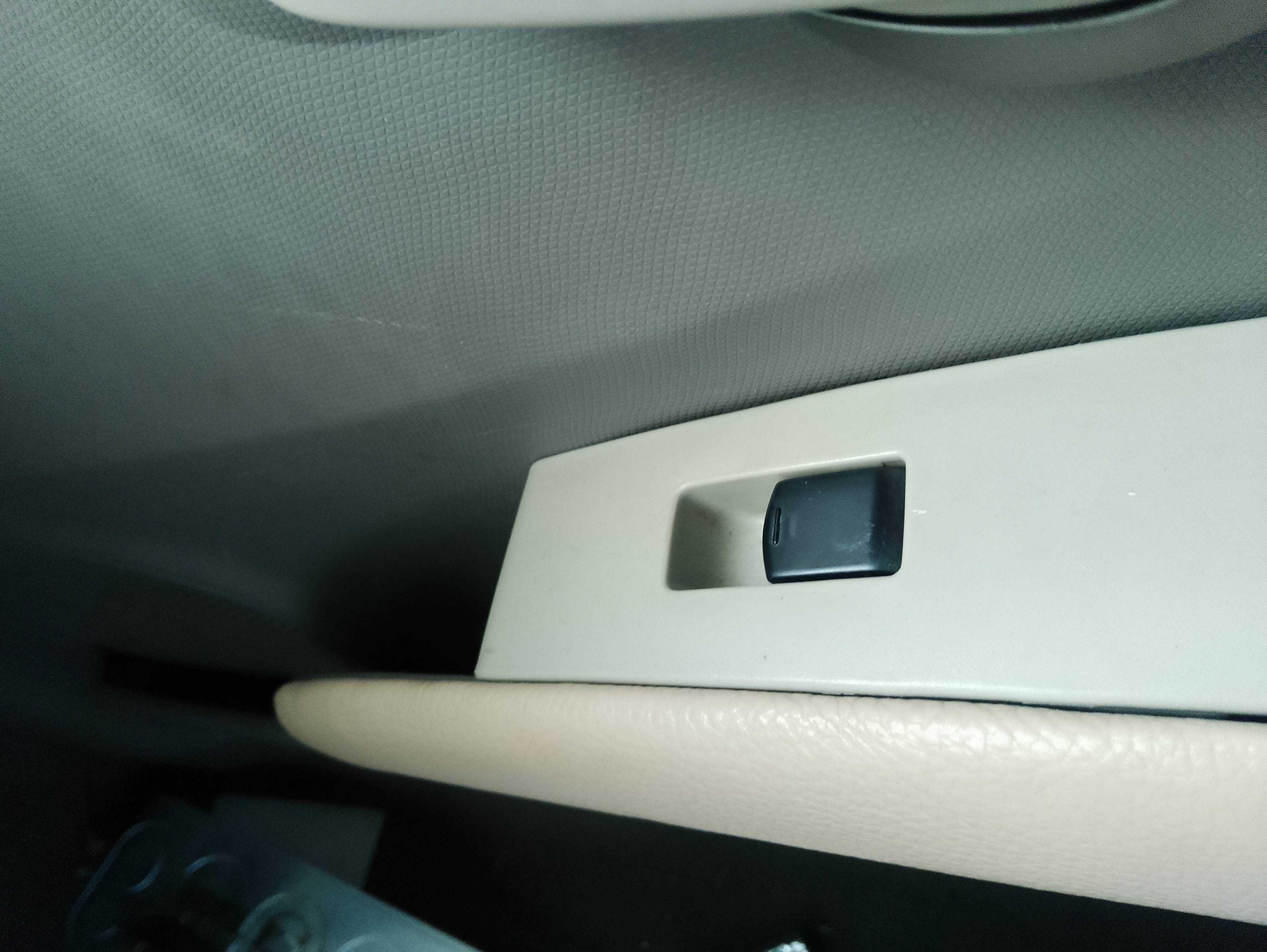 Recambio de mando elevalunas delantero derecho para nissan micra (k12e) acenta referencia OEM IAM   