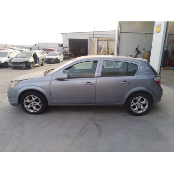 opel astra h gtc (a04) del año 2004