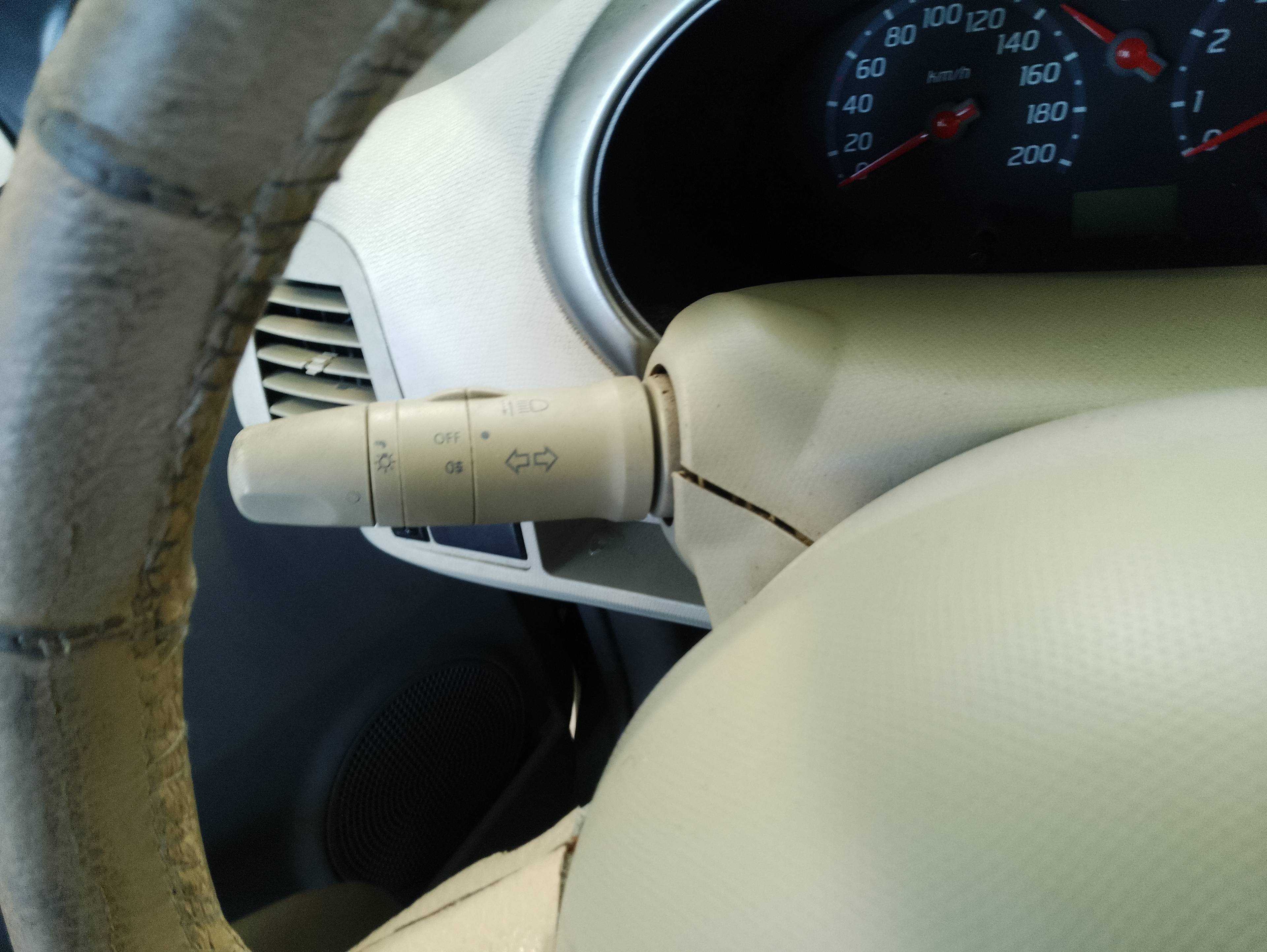 Recambio de mando intermitentes para nissan micra (k12e) acenta referencia OEM IAM   