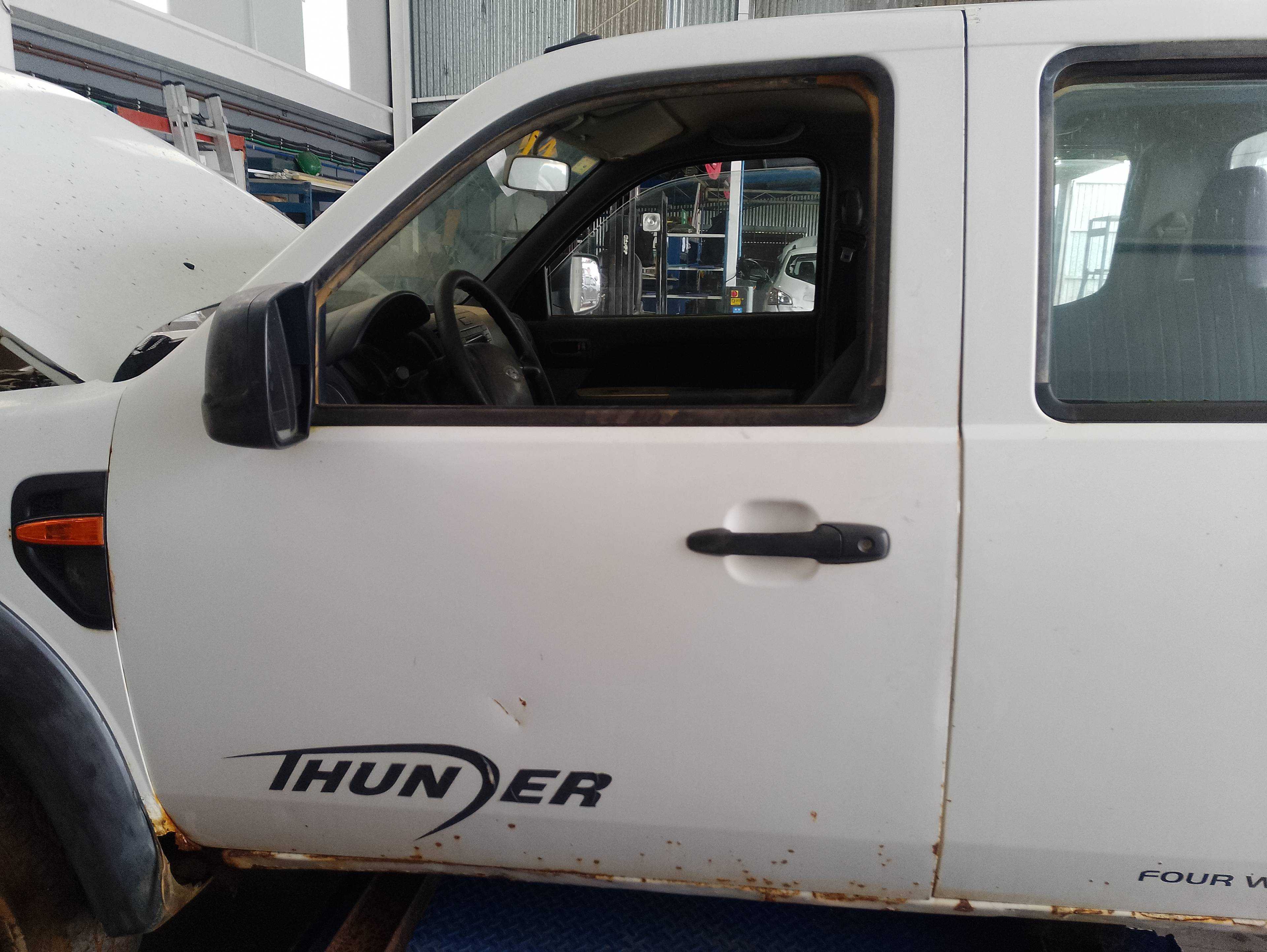 Recambio de puerta delantera izquierda para ford ranger (es) xl cabina extra 4x4 referencia OEM IAM   