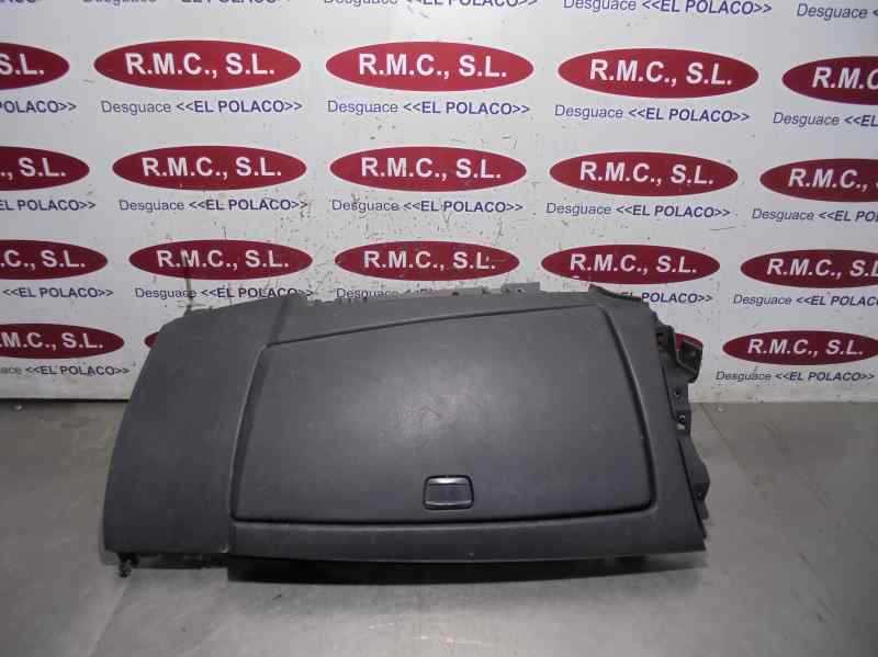 Recambio de guantera para bmw serie 1 berlina (e81/e87) 118d referencia OEM IAM 7124554  
