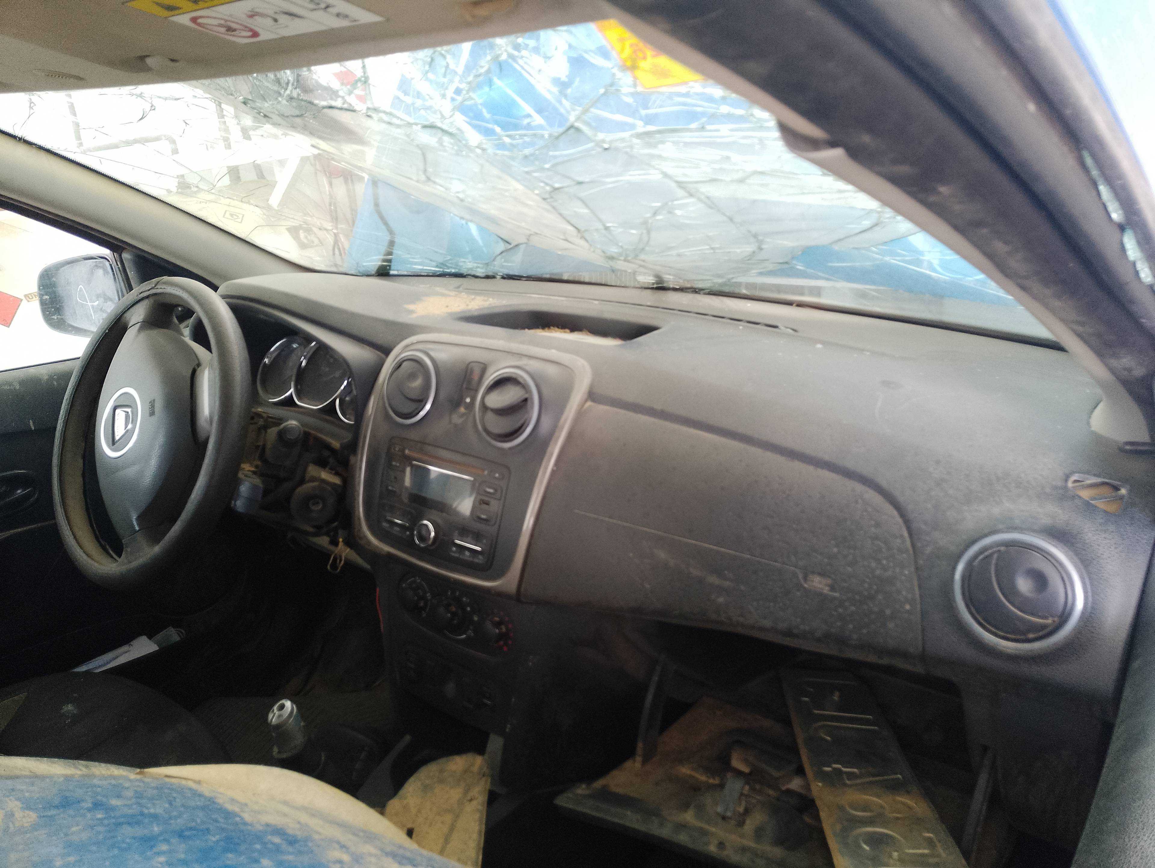 Recambio de salpicadero para dacia sandero laureate referencia OEM IAM   