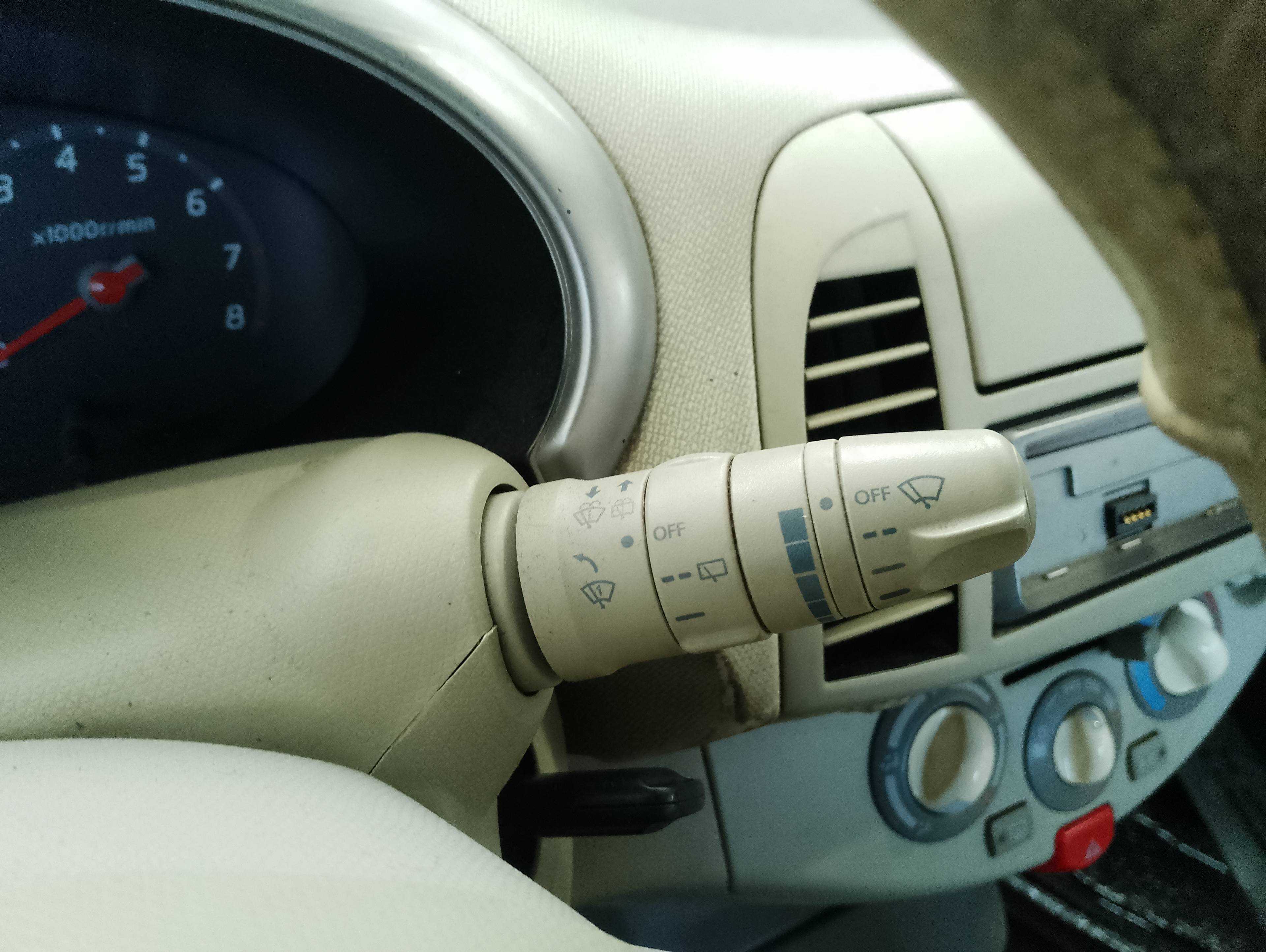 Recambio de mando limpia para nissan micra (k12e) acenta referencia OEM IAM   