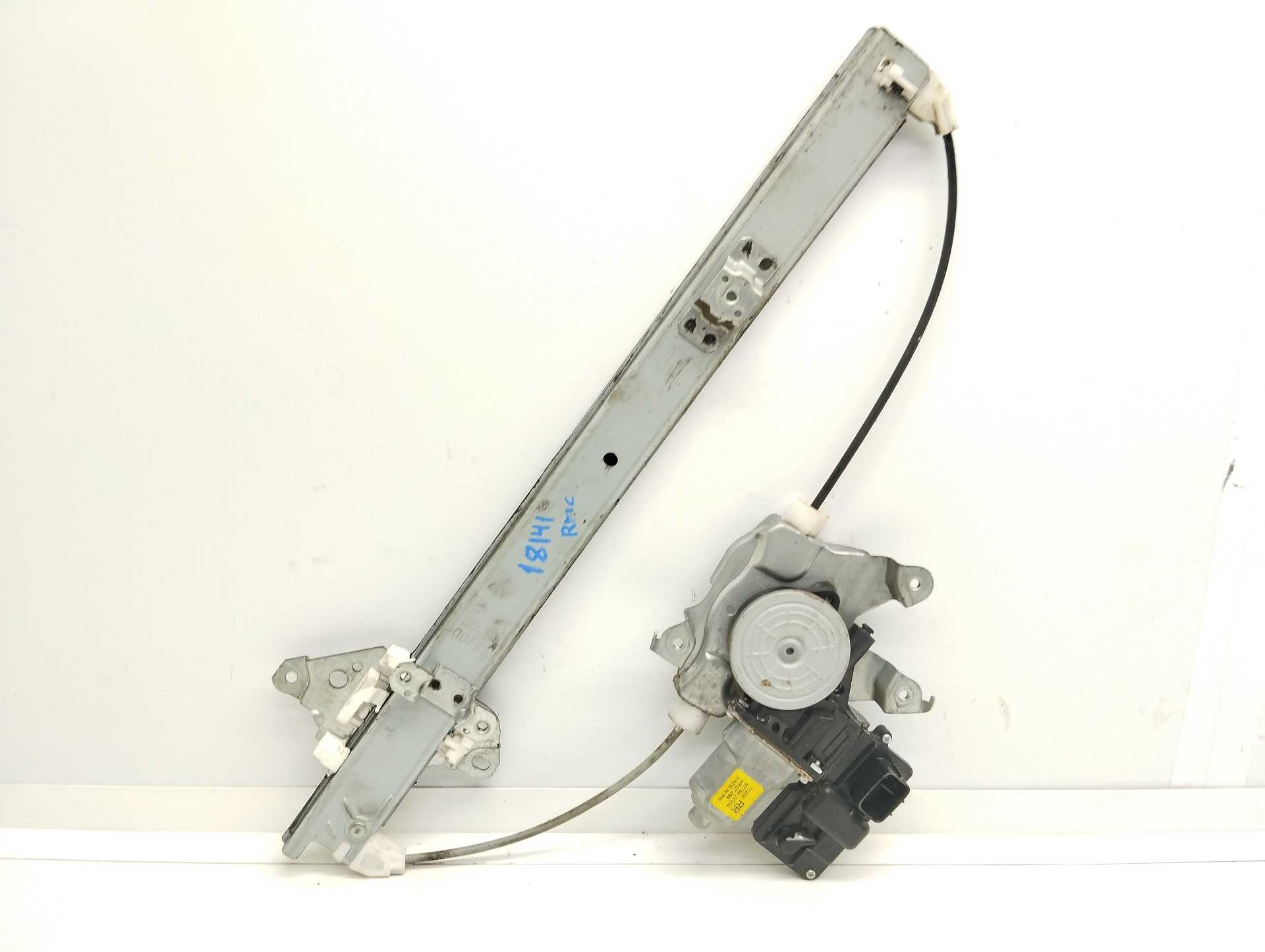 Recambio de elevalunas trasero derecho para renault koleos bose edition referencia OEM IAM 82750JY00A WR07089 