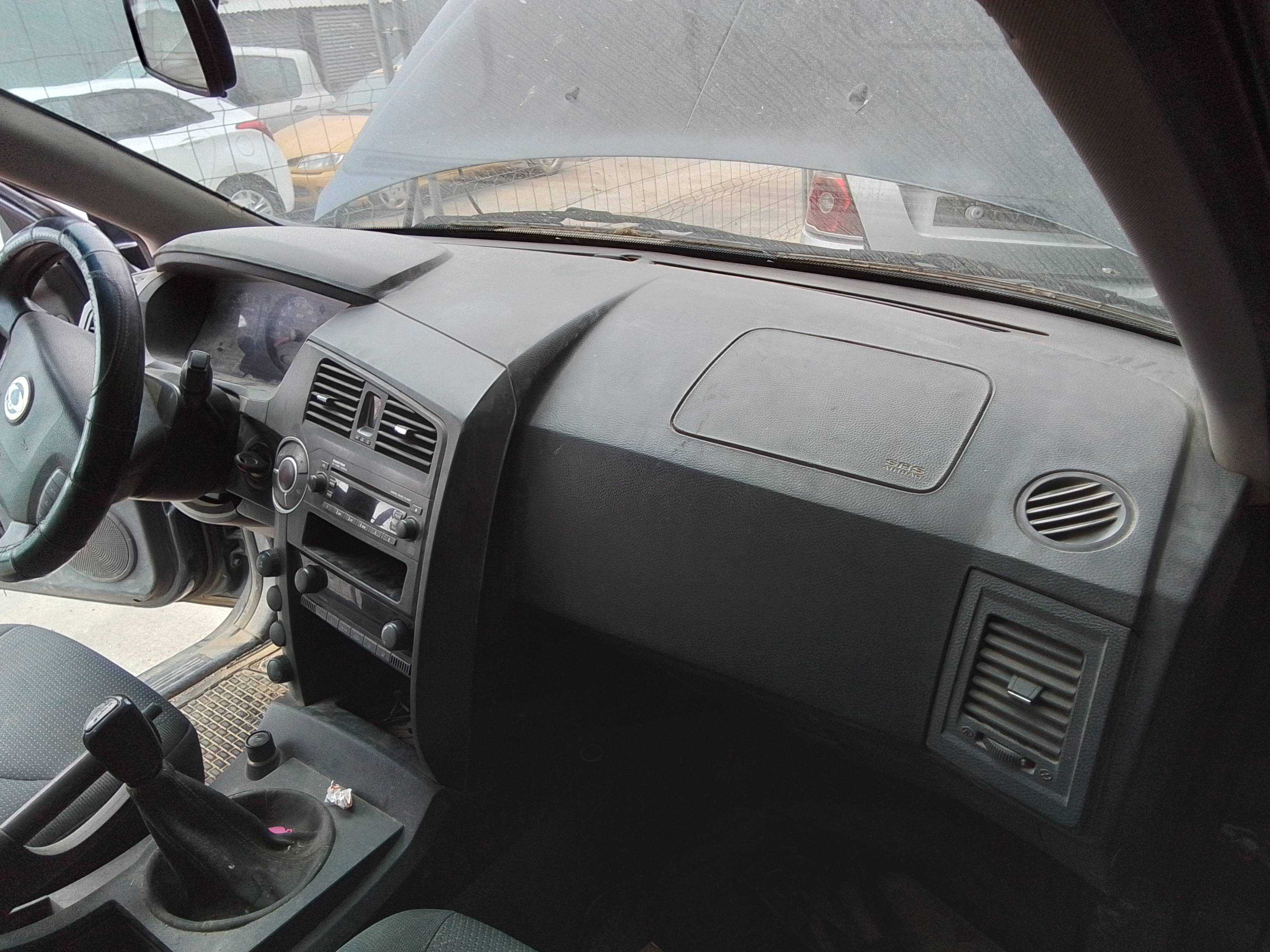 Recambio de salpicadero para ssangyong kyron 2.0 referencia OEM IAM   